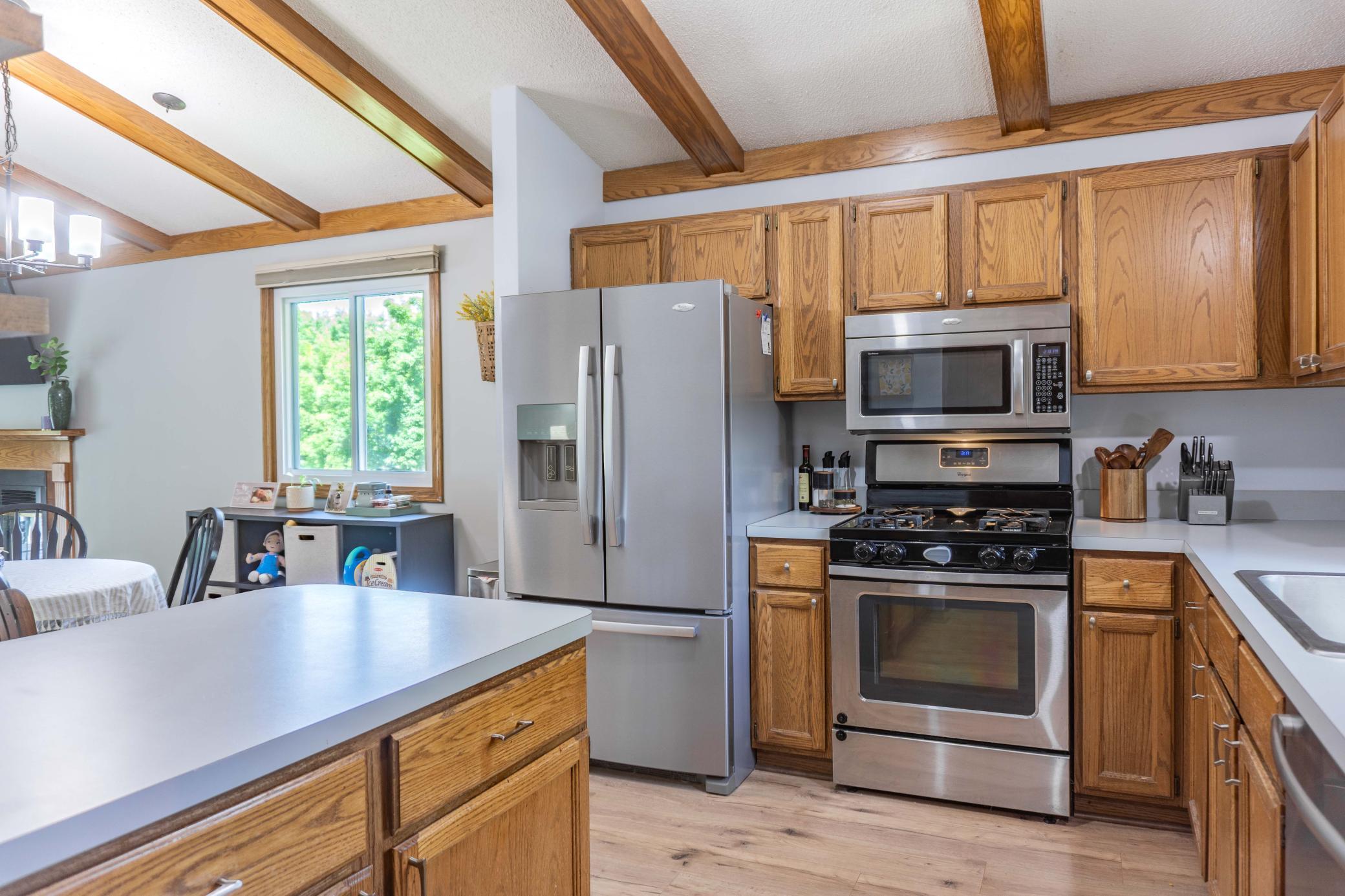 main property photo 18