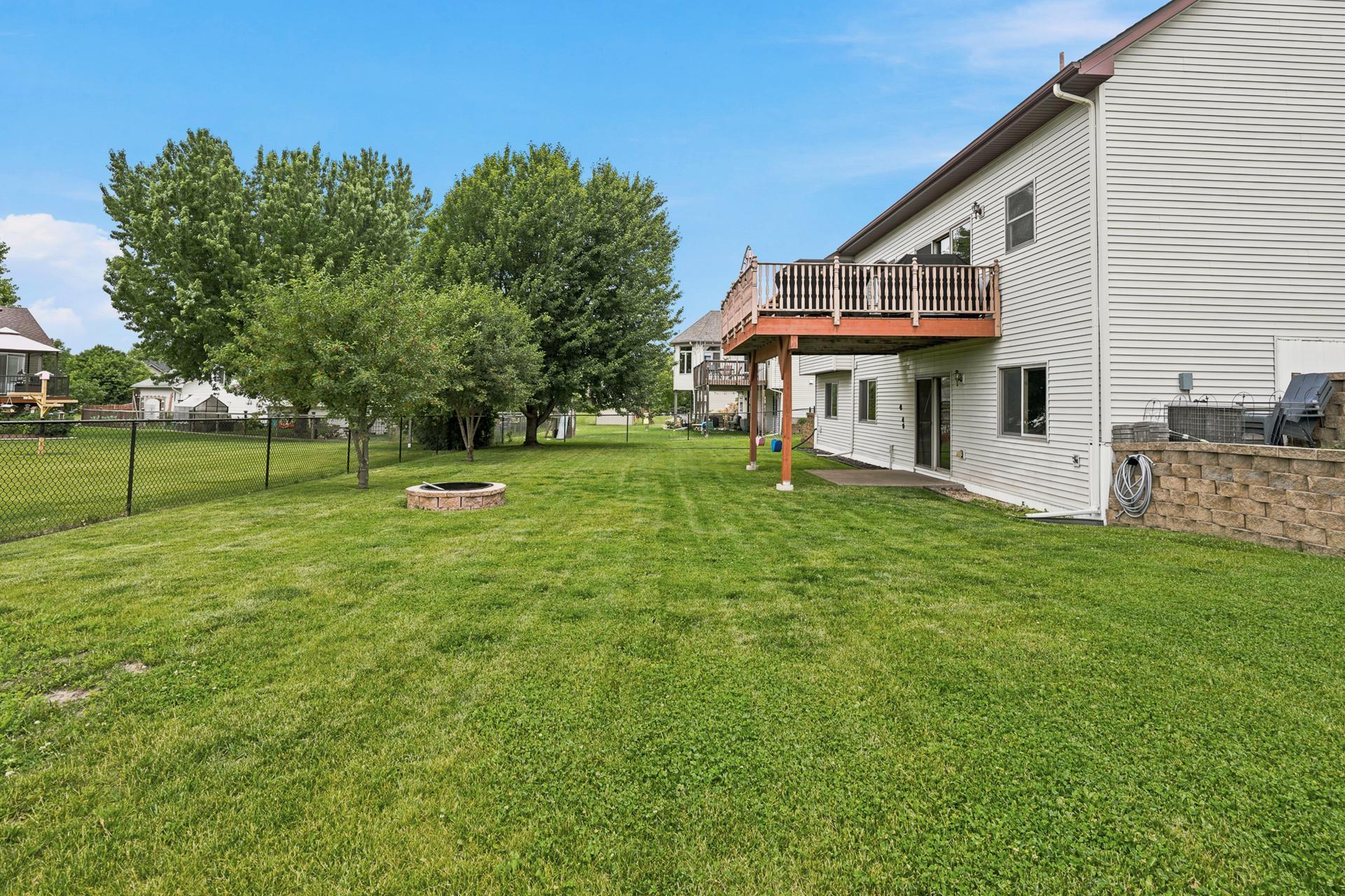 main property photo 7