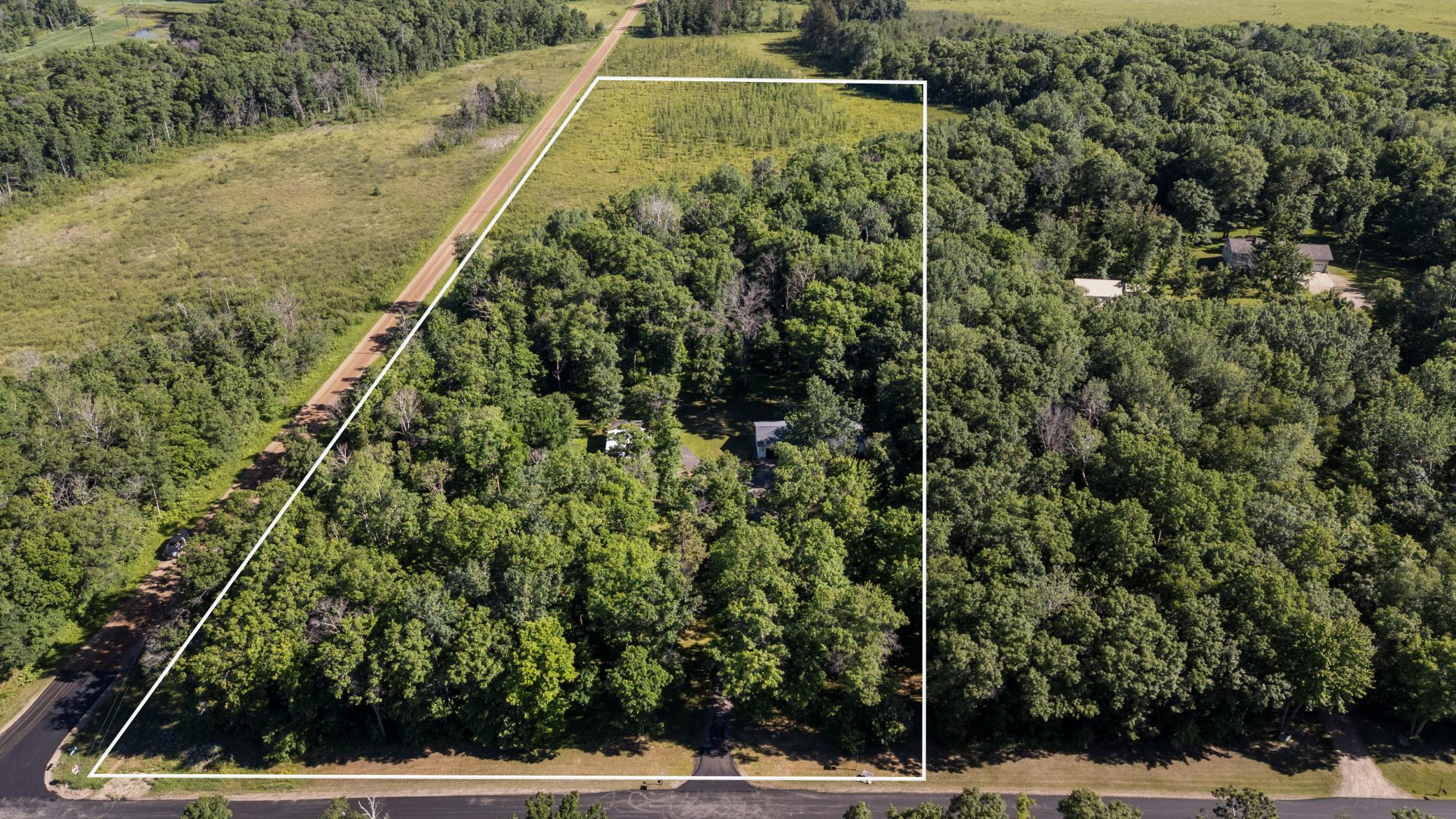 main property photo 29