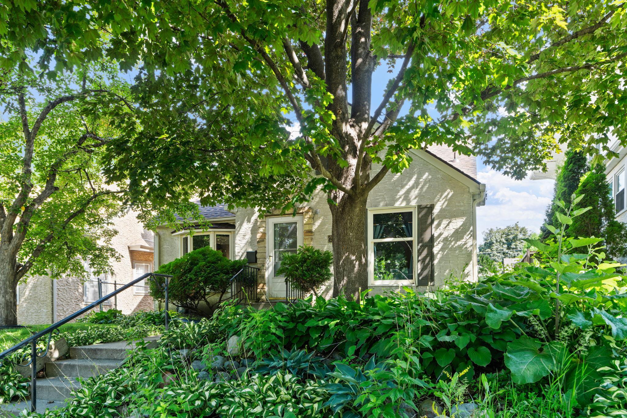 main property photo 42