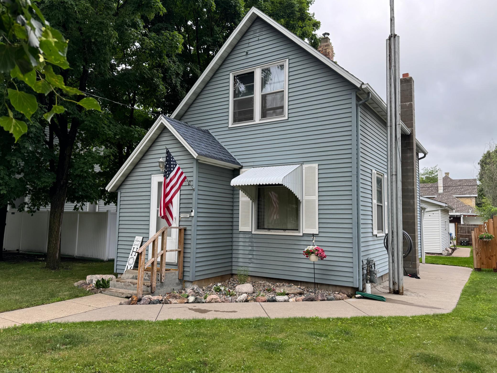 main property photo 19
