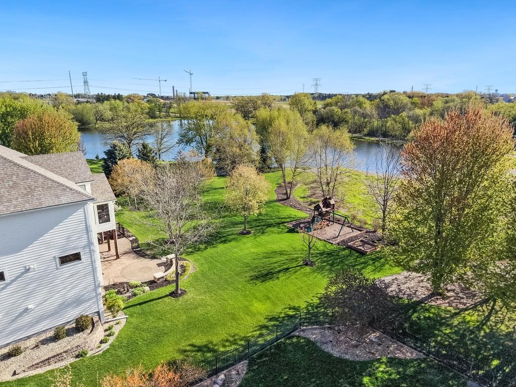 main property photo 67