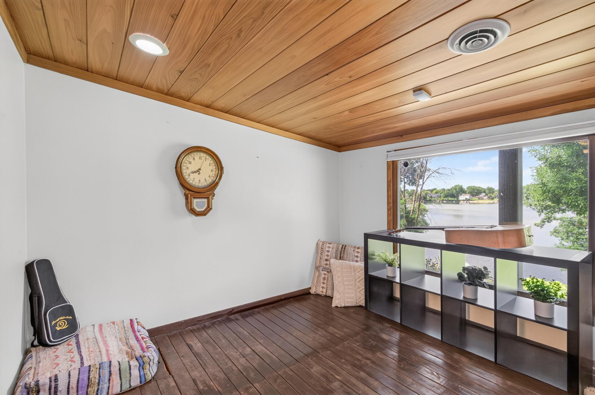 main property photo 66