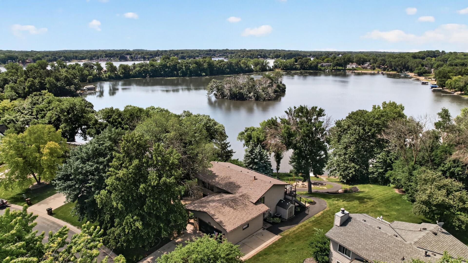 main property photo 90