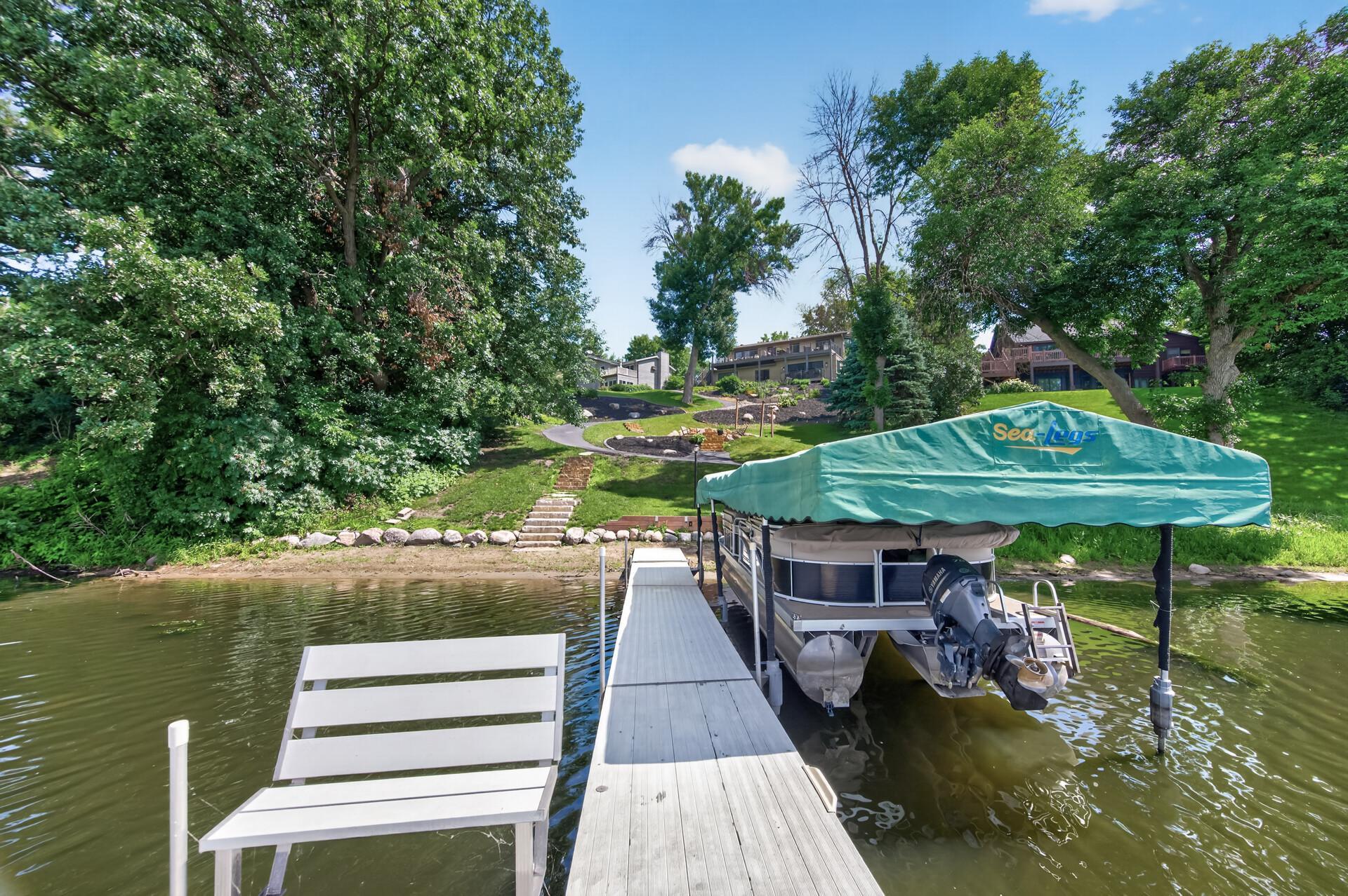 main property photo 95
