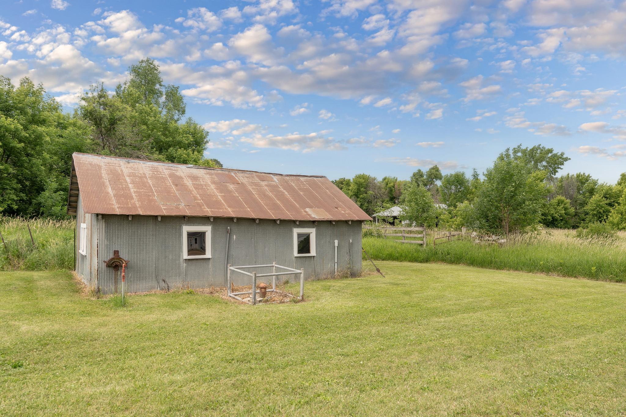 main property photo 36