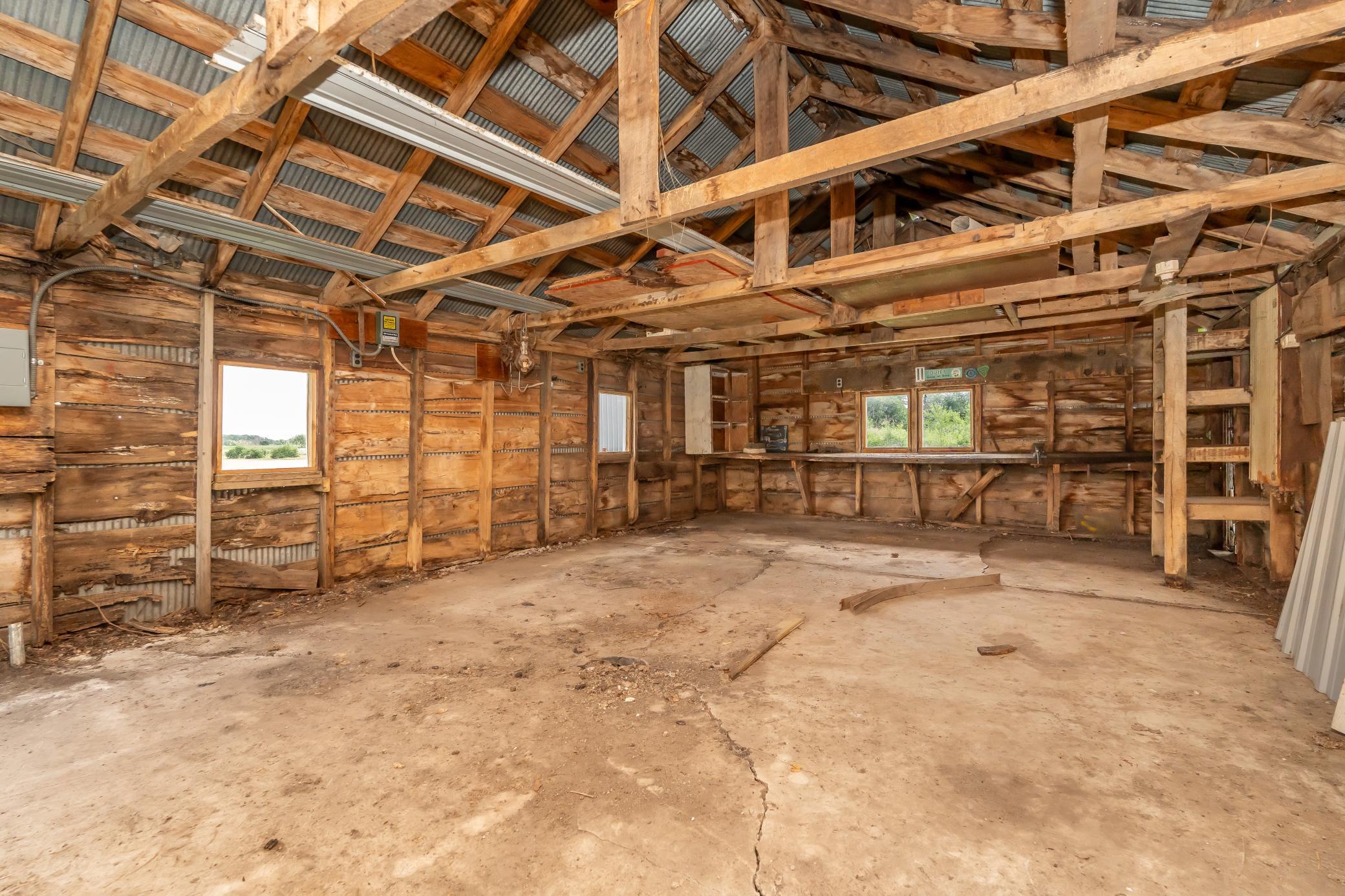 main property photo 38