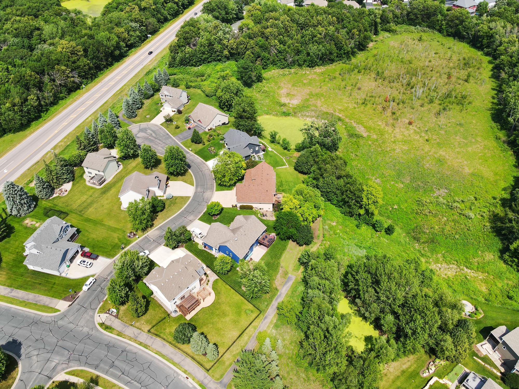 main property photo 16