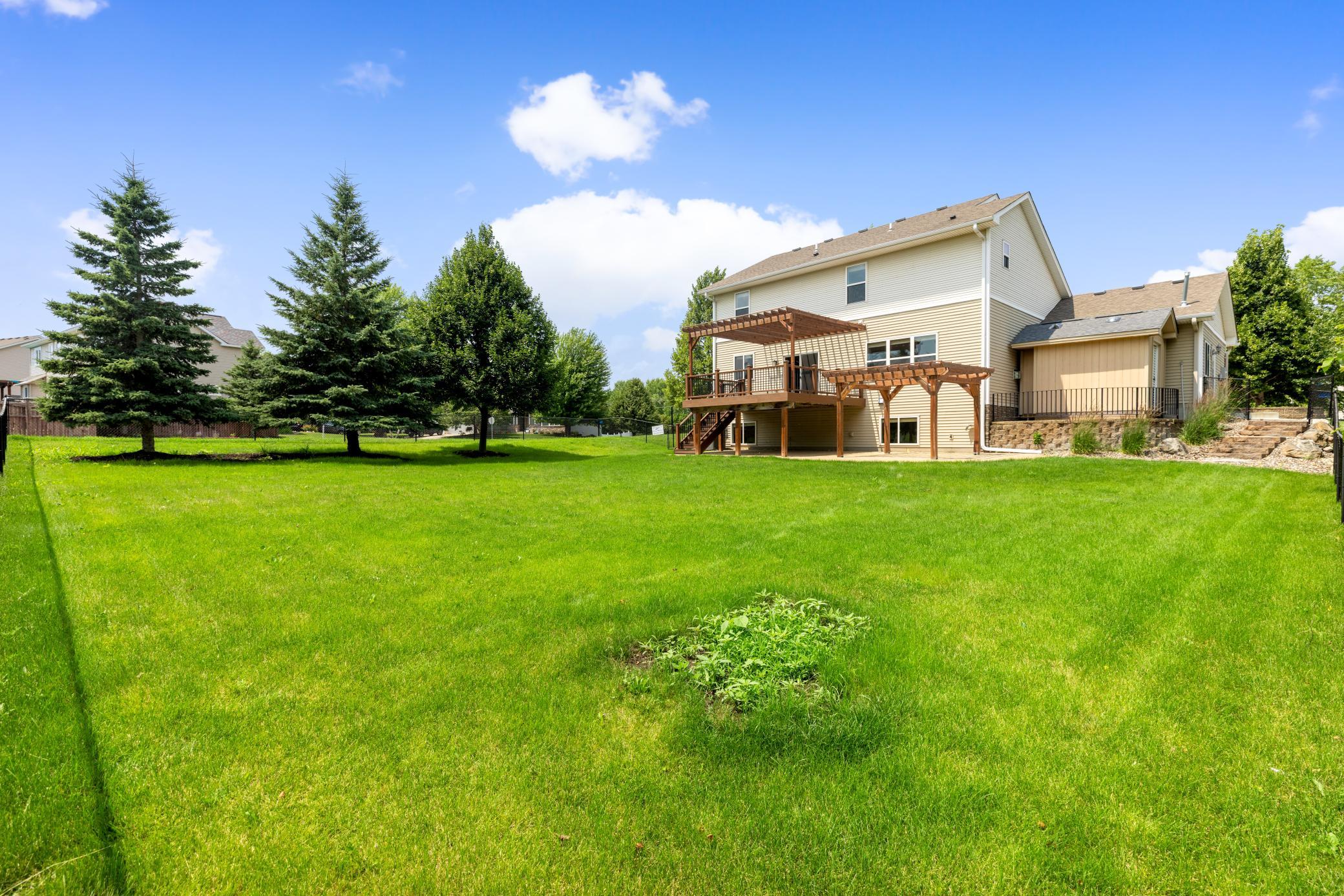 main property photo 8