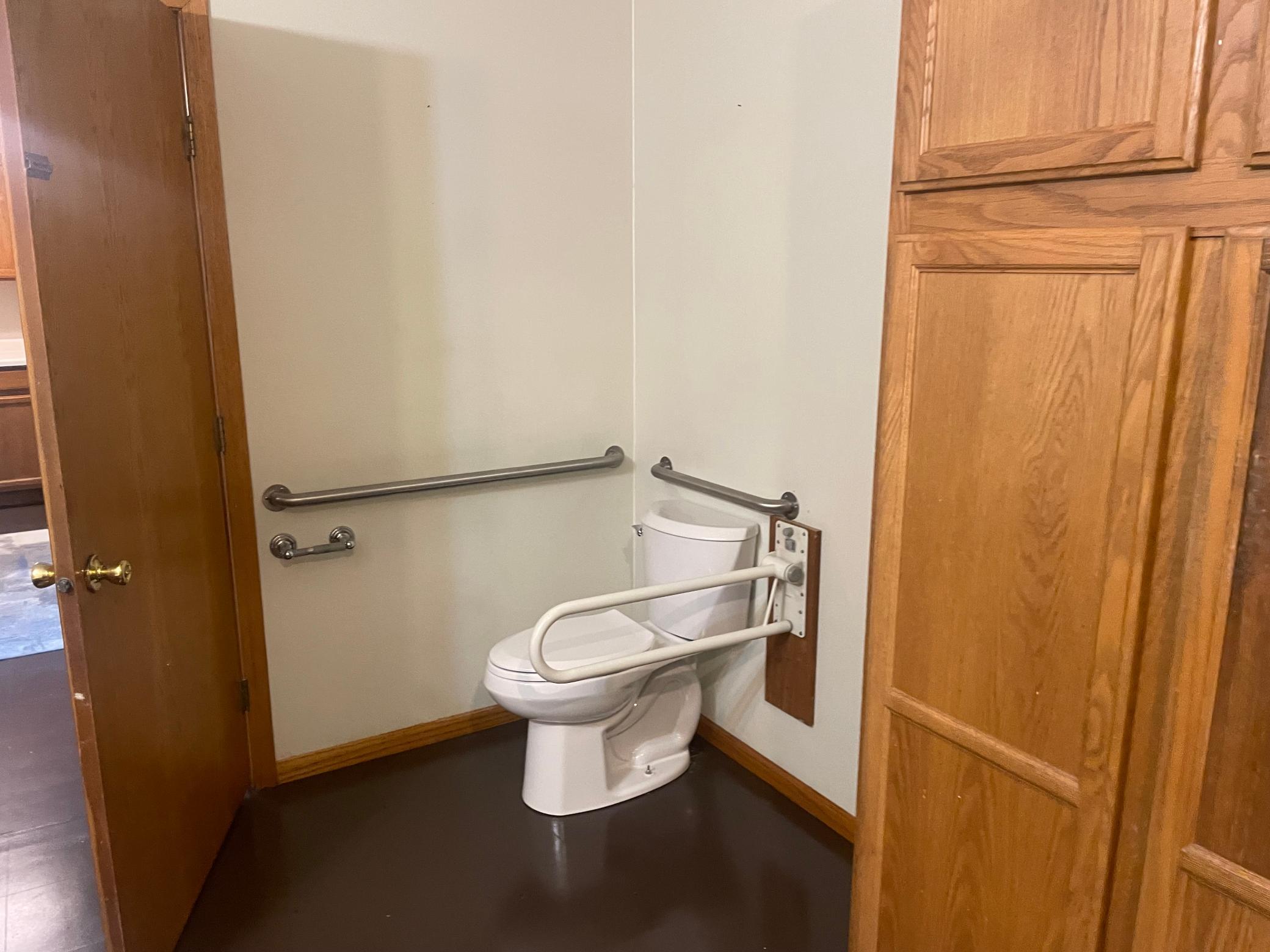 main property photo 7