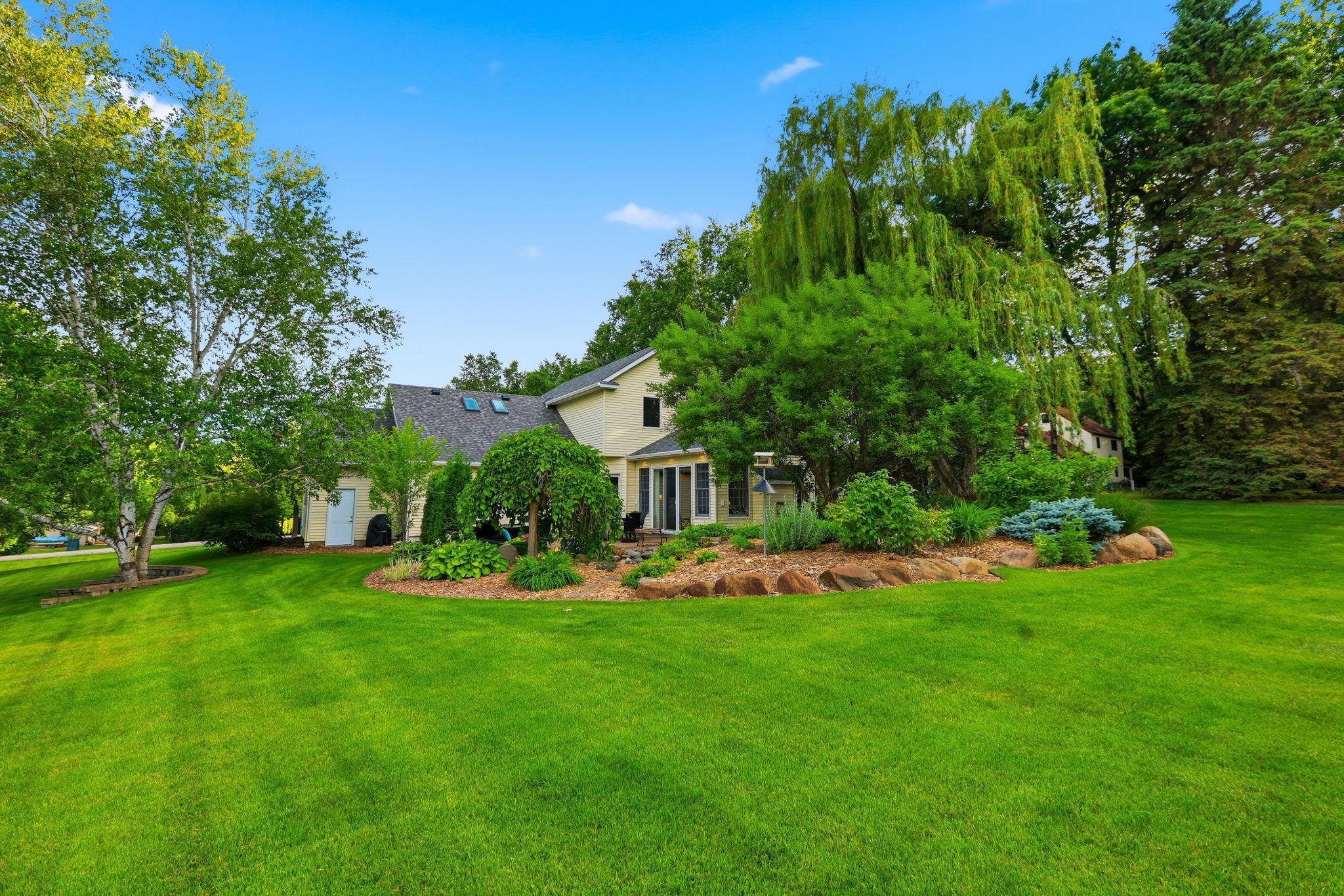 main property photo 12