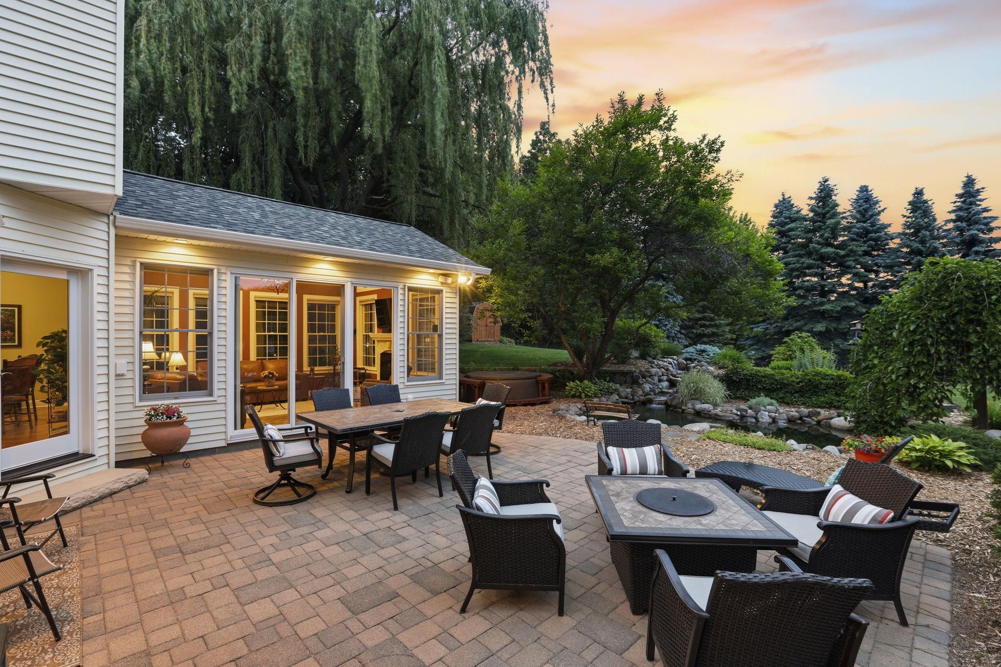 main property photo 8