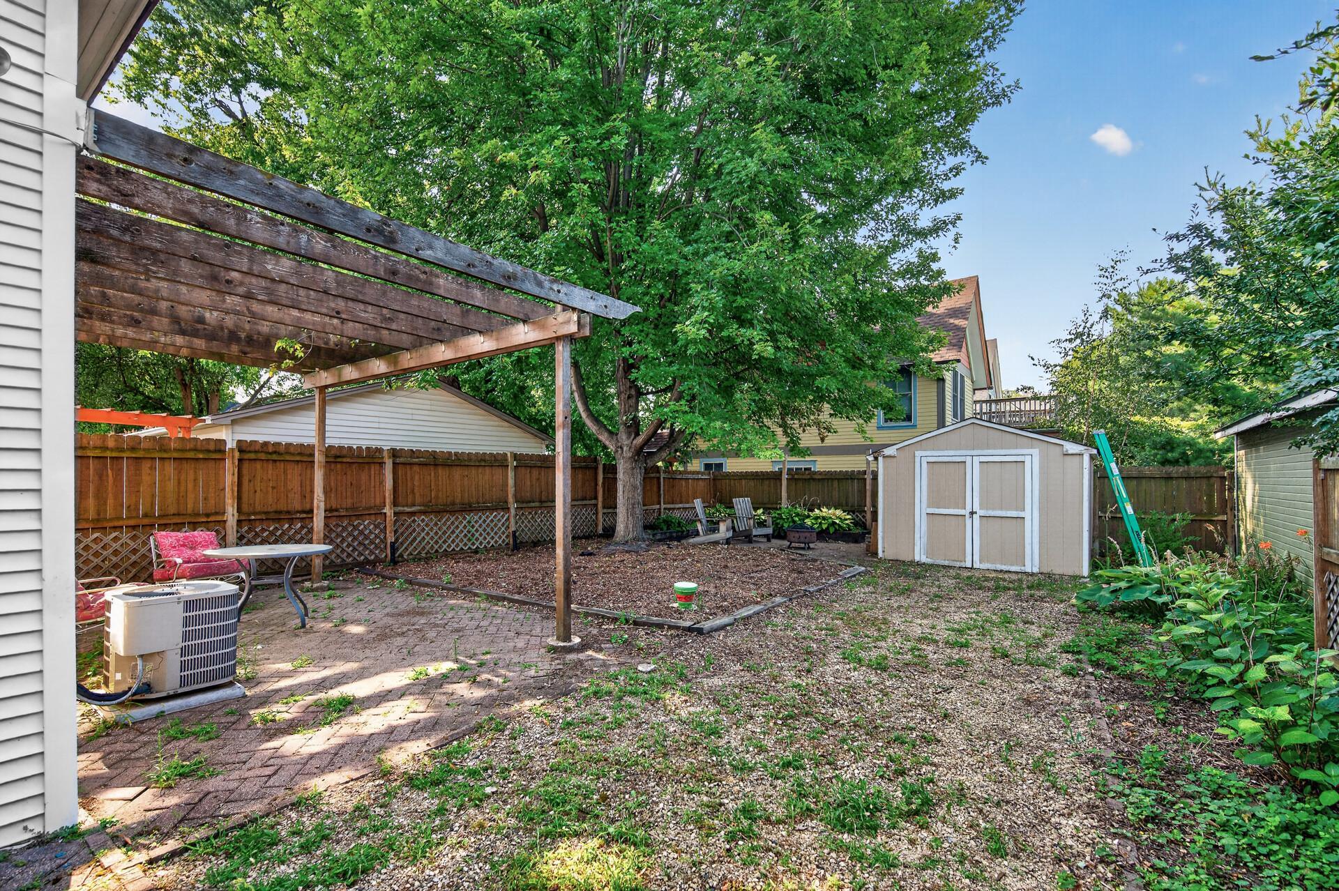 main property photo 20