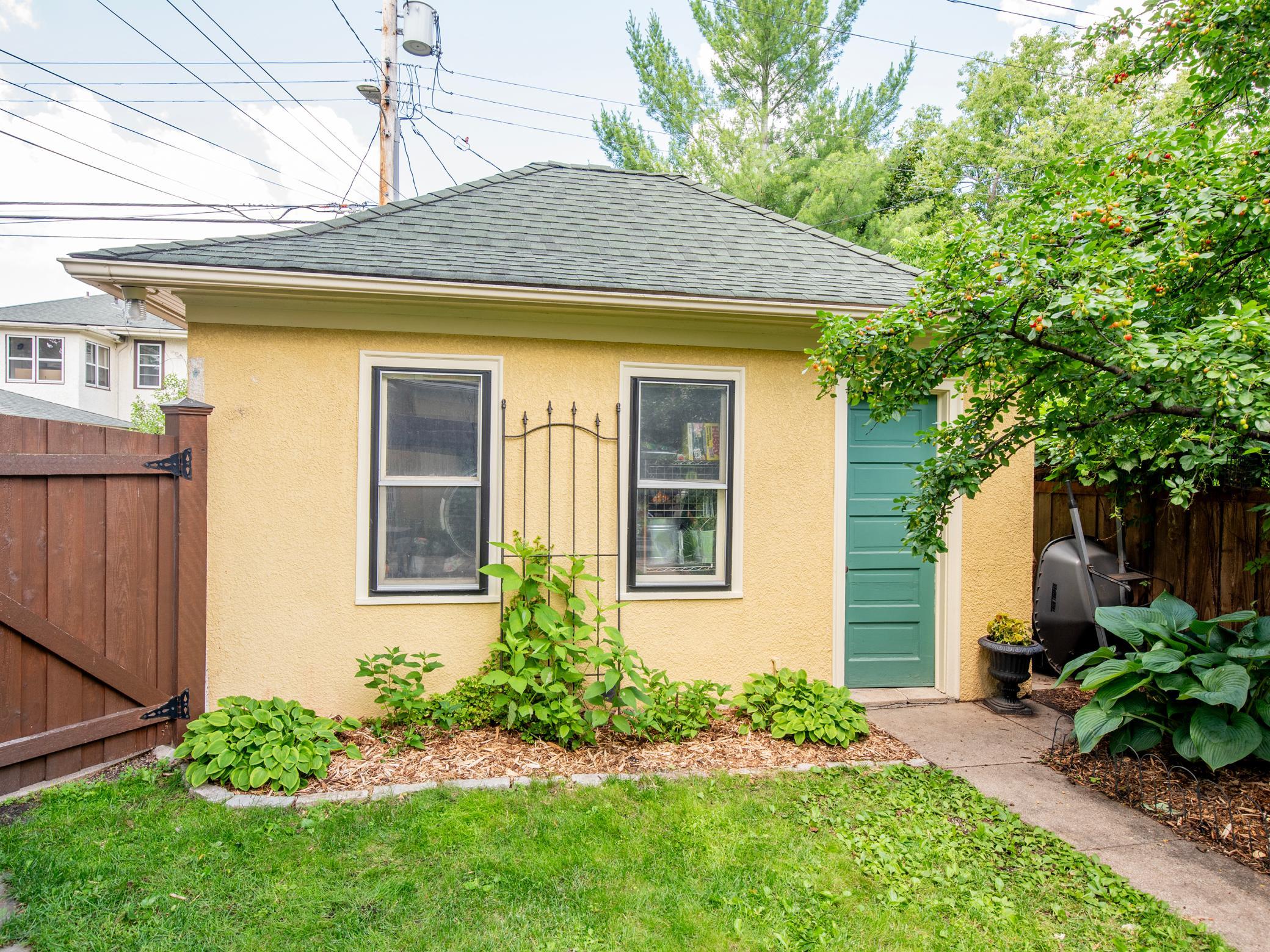 main property photo 49