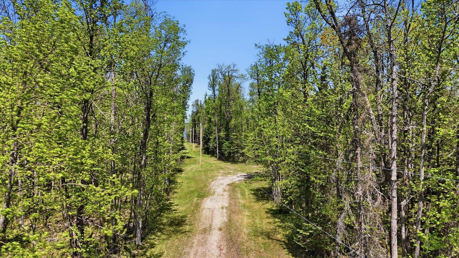 main property photo 11