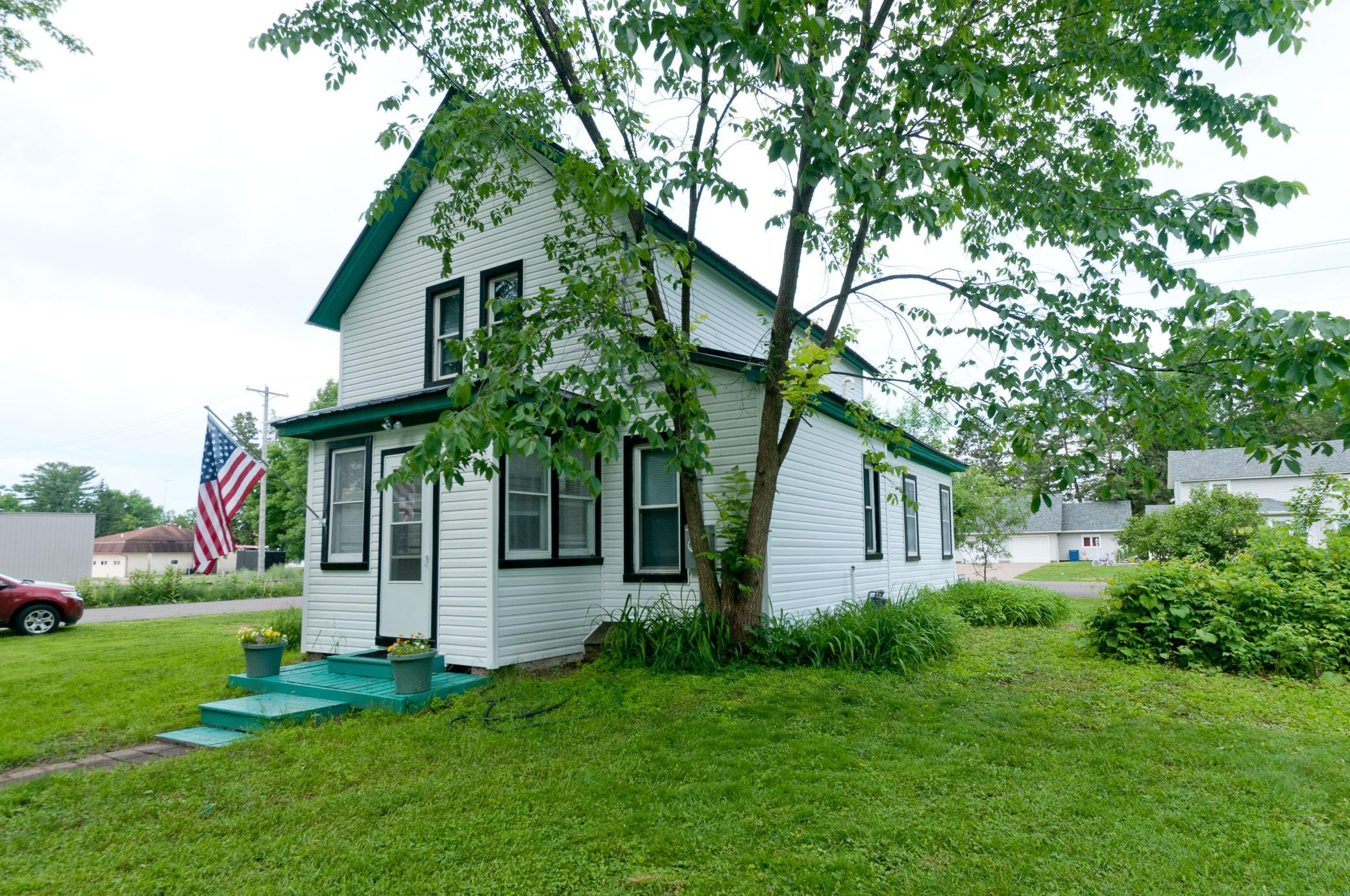 main property photo 8