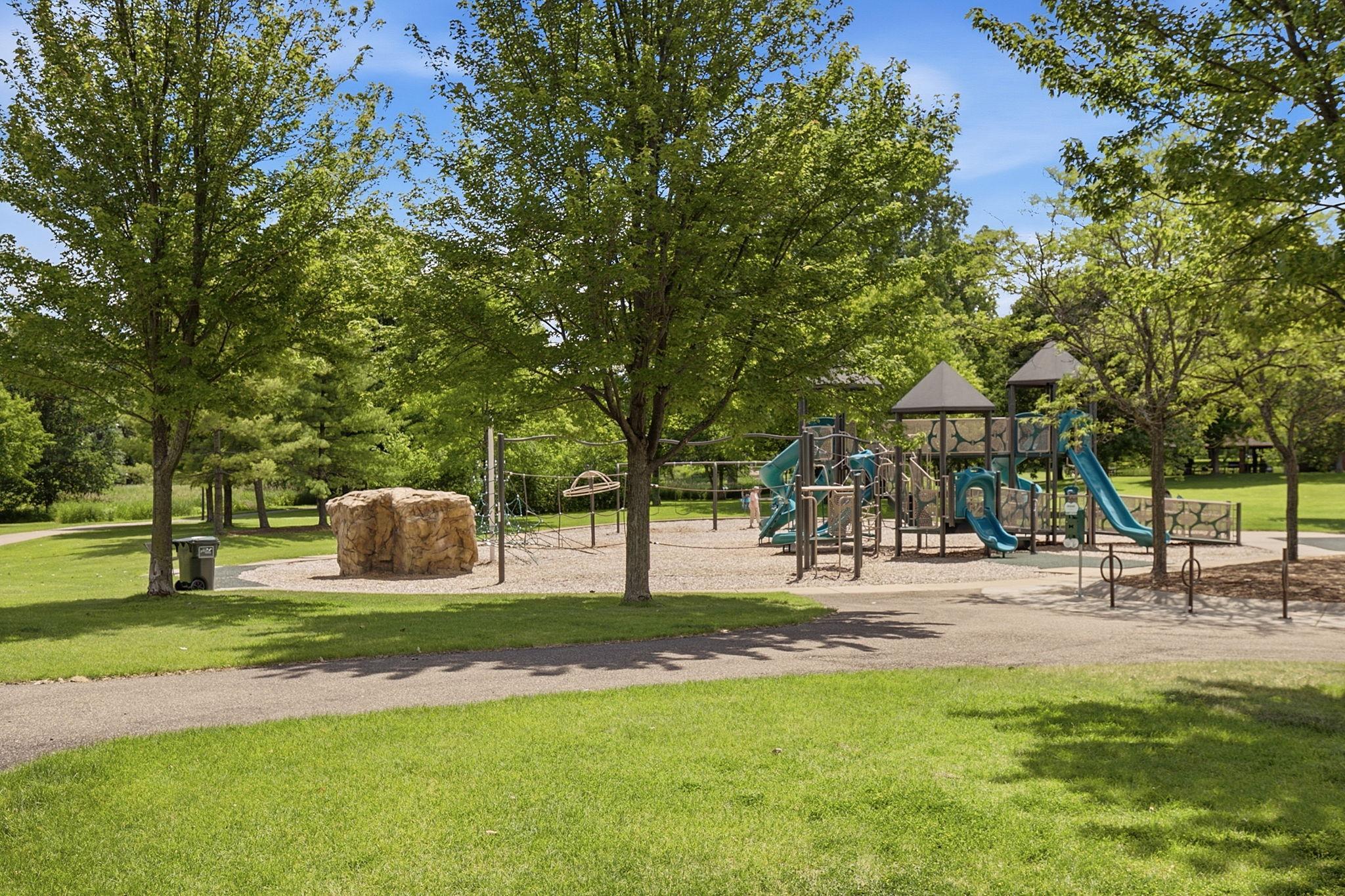 main property photo 60