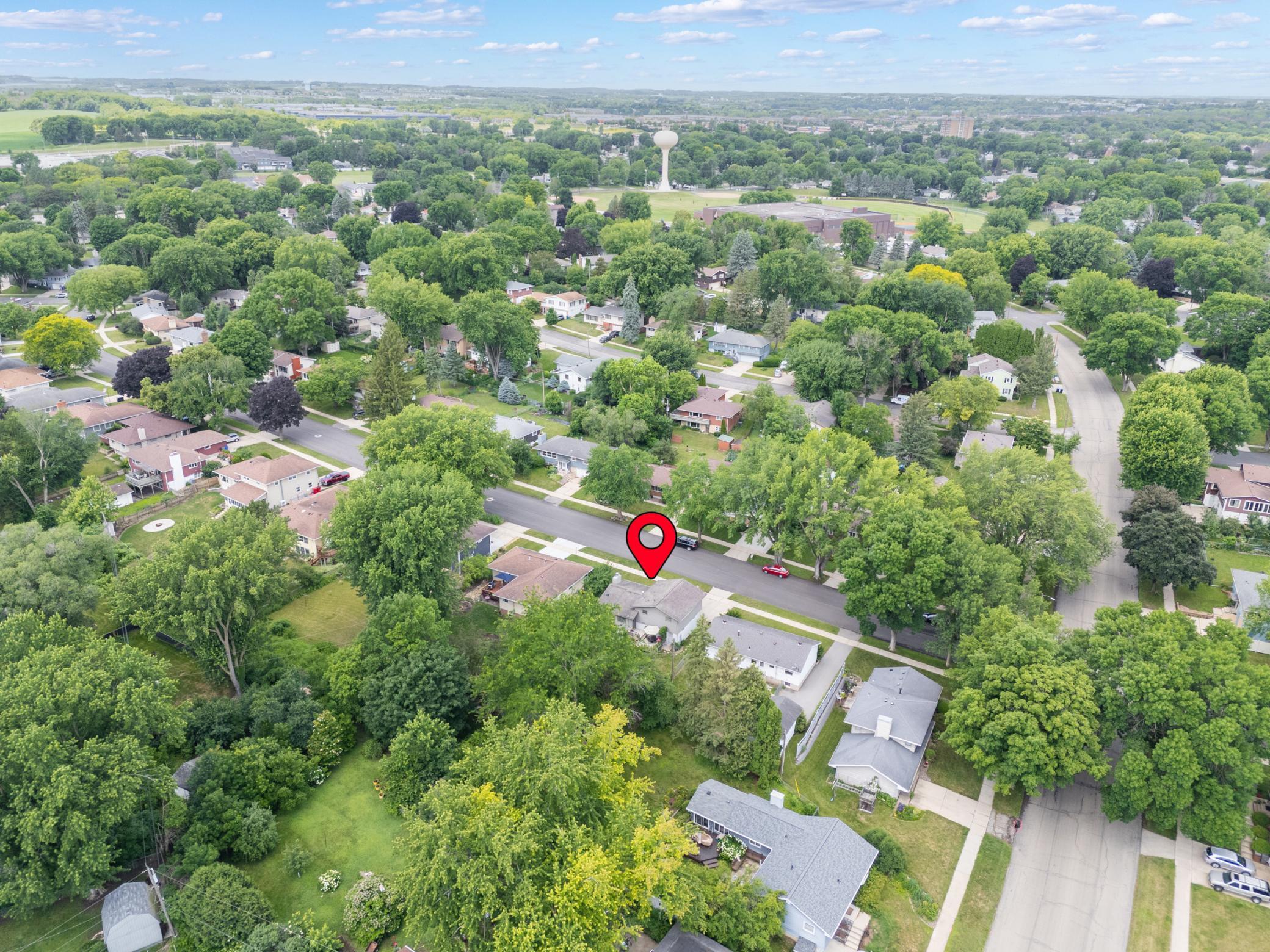 main property photo 34