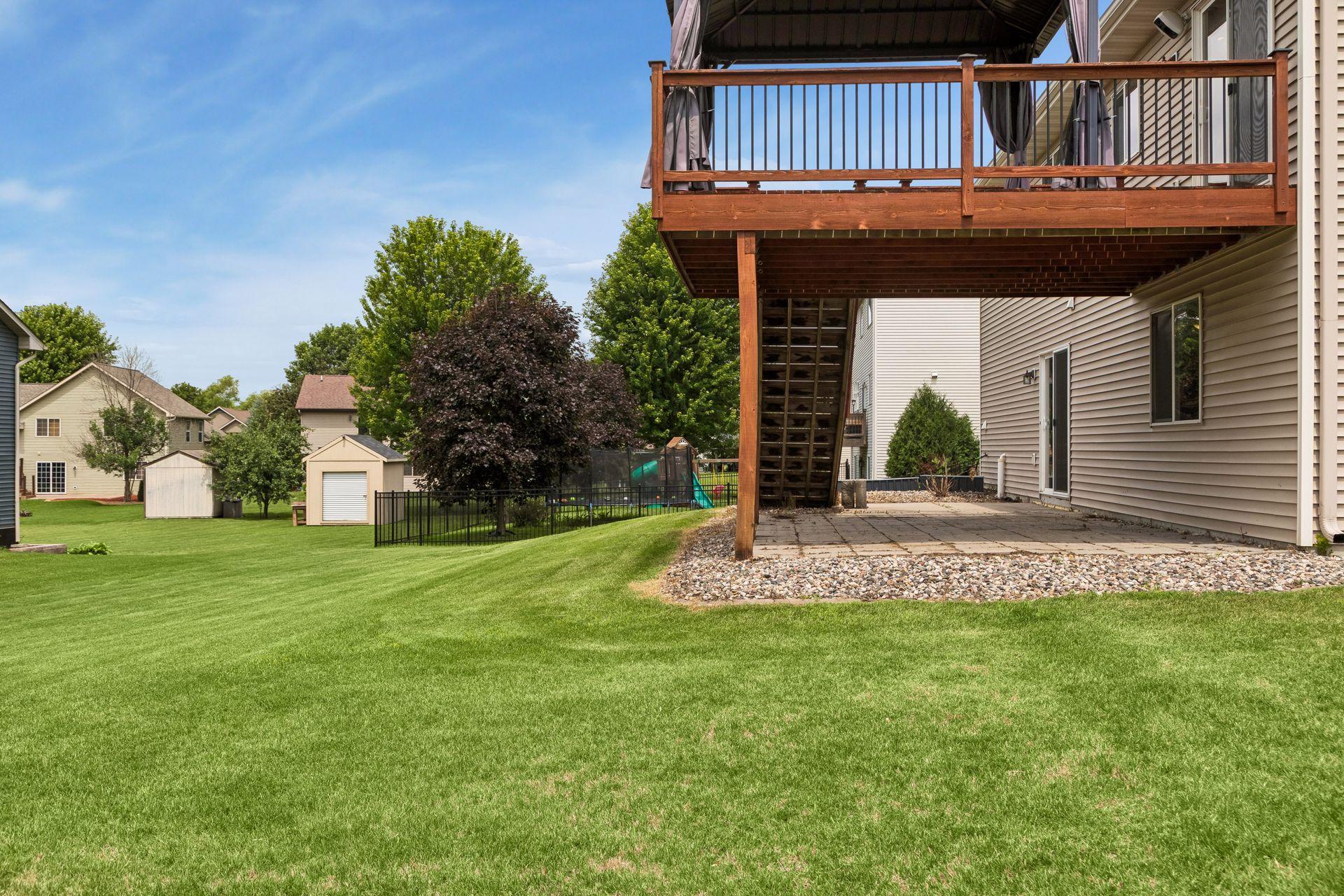main property photo 41