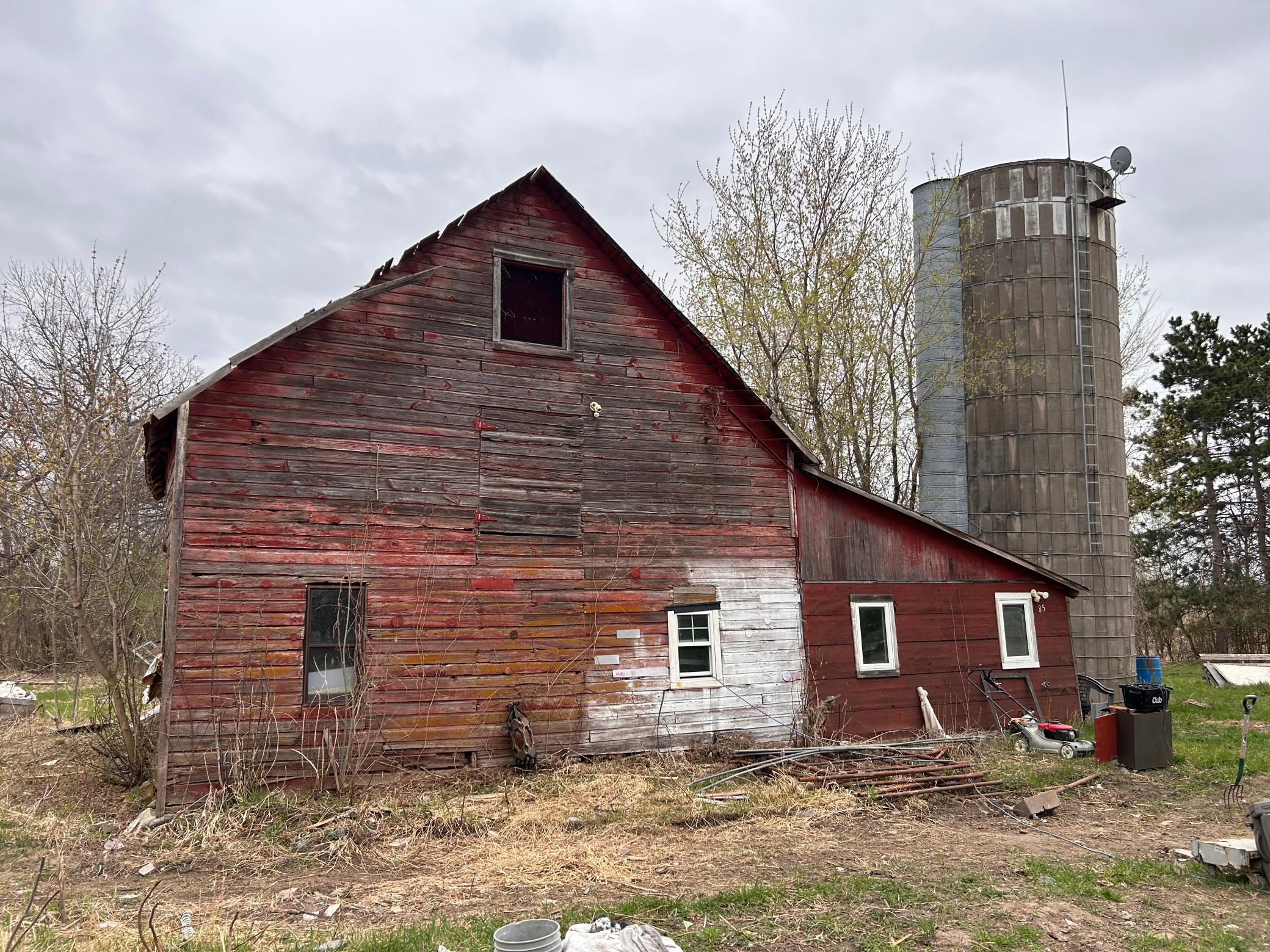 main property photo 17
