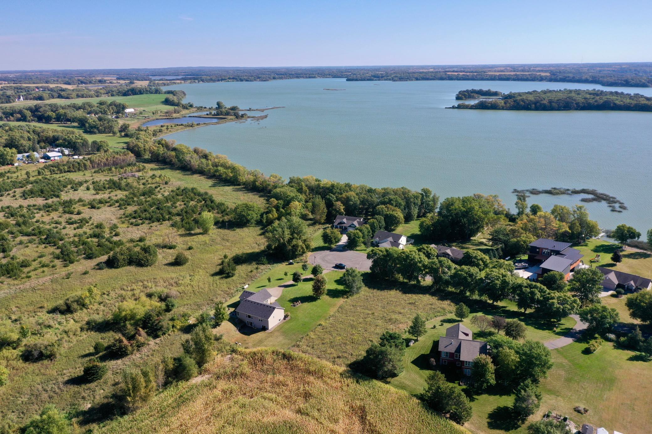 main property photo 41