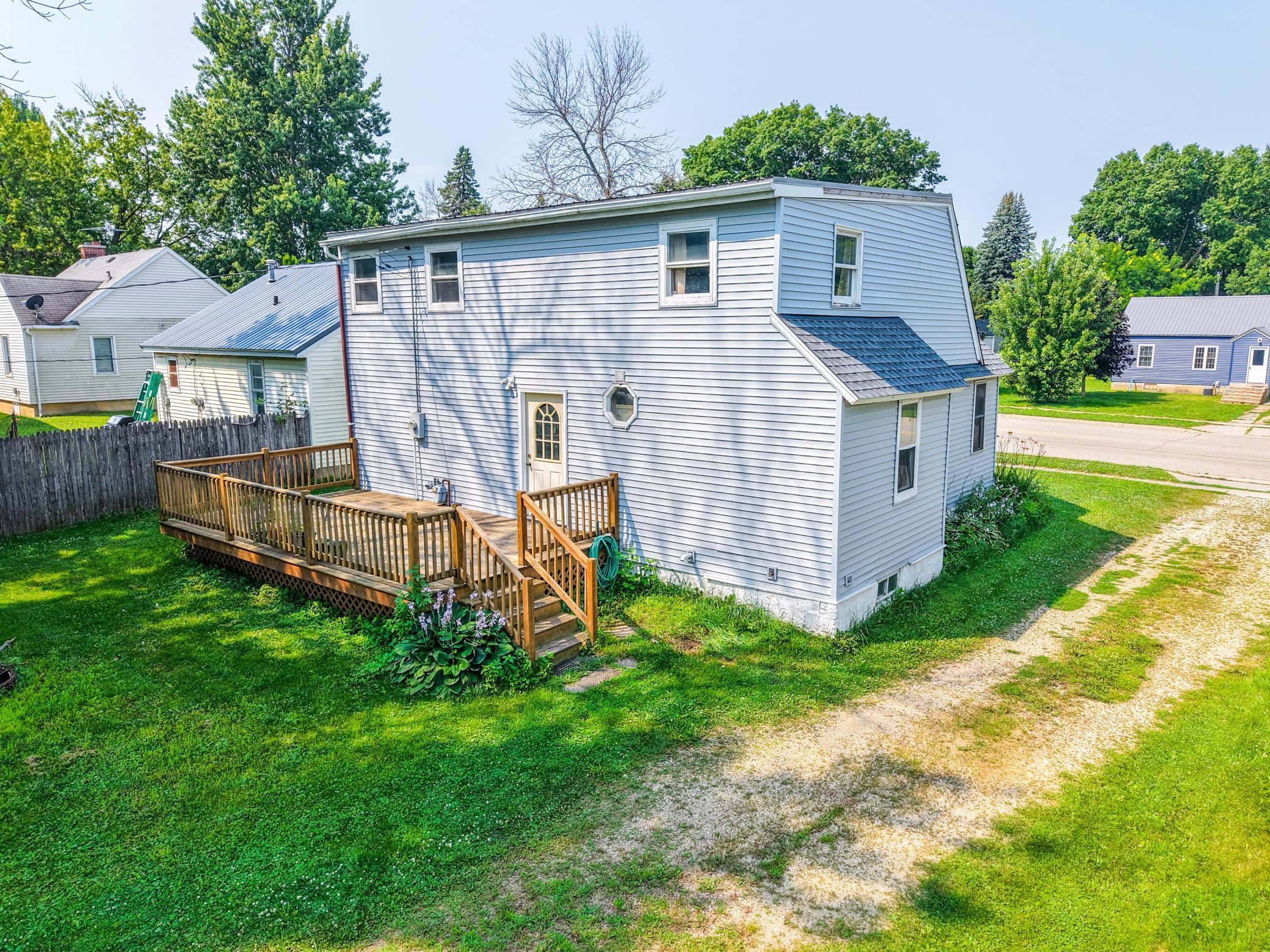 main property photo 24