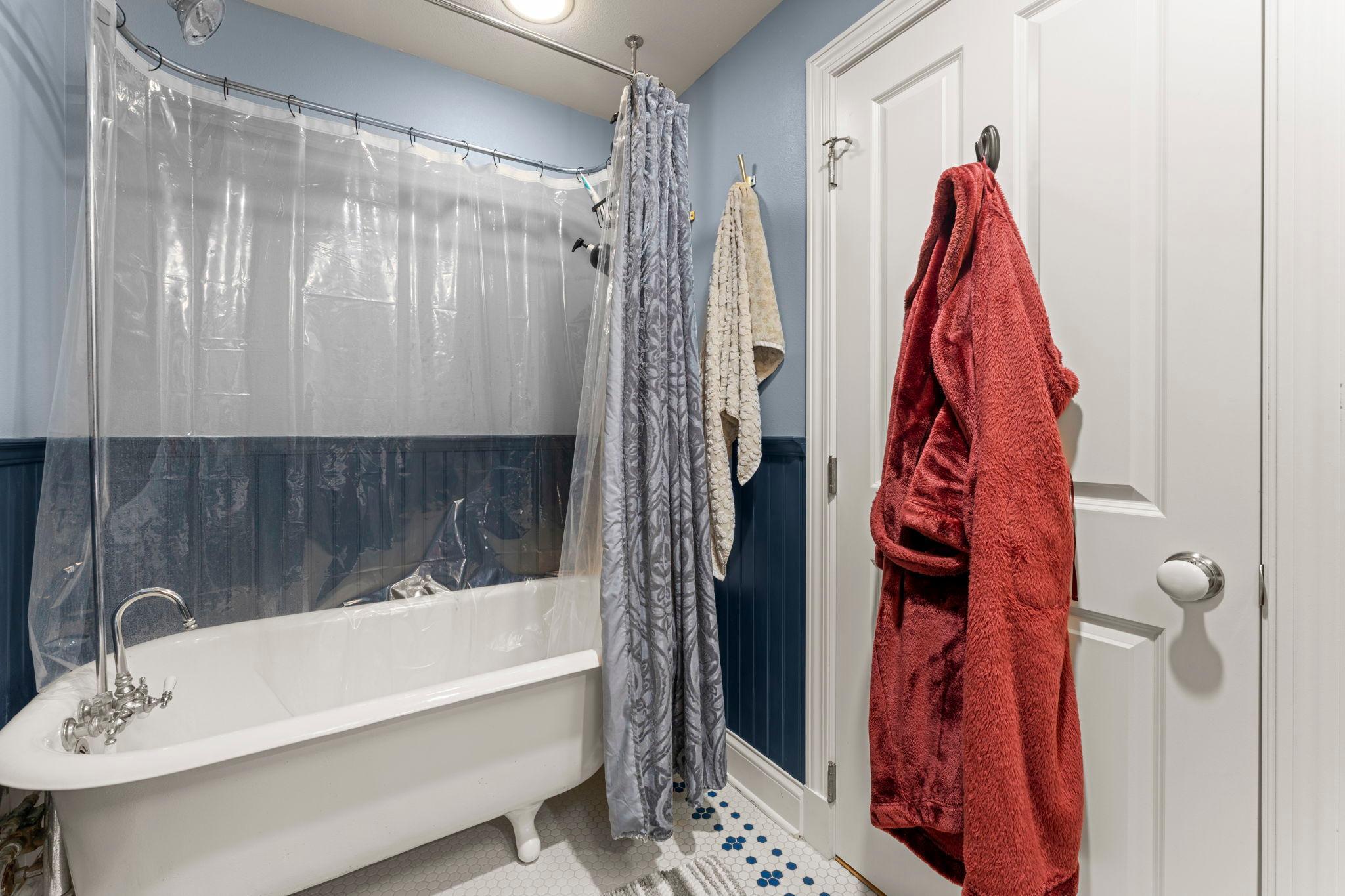 main property photo 80