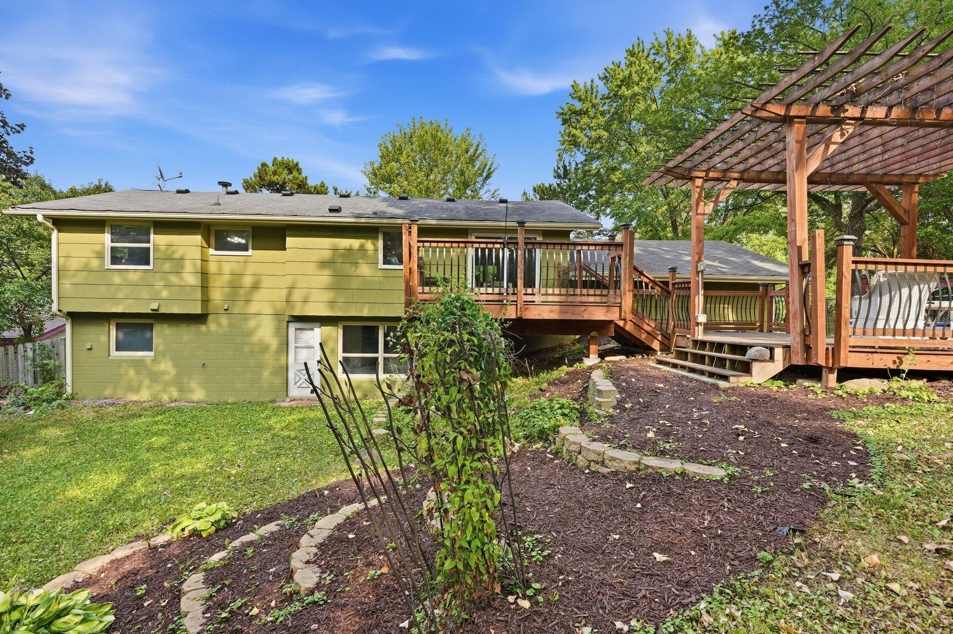 main property photo 10
