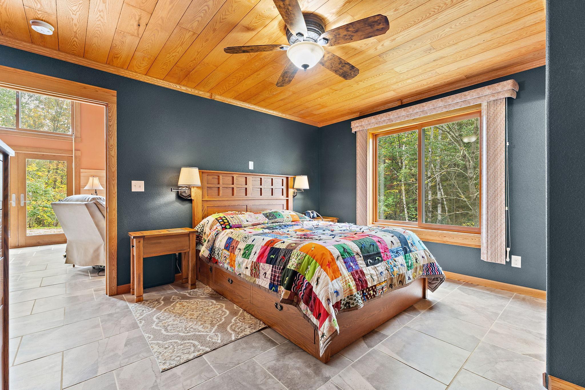 main property photo 36