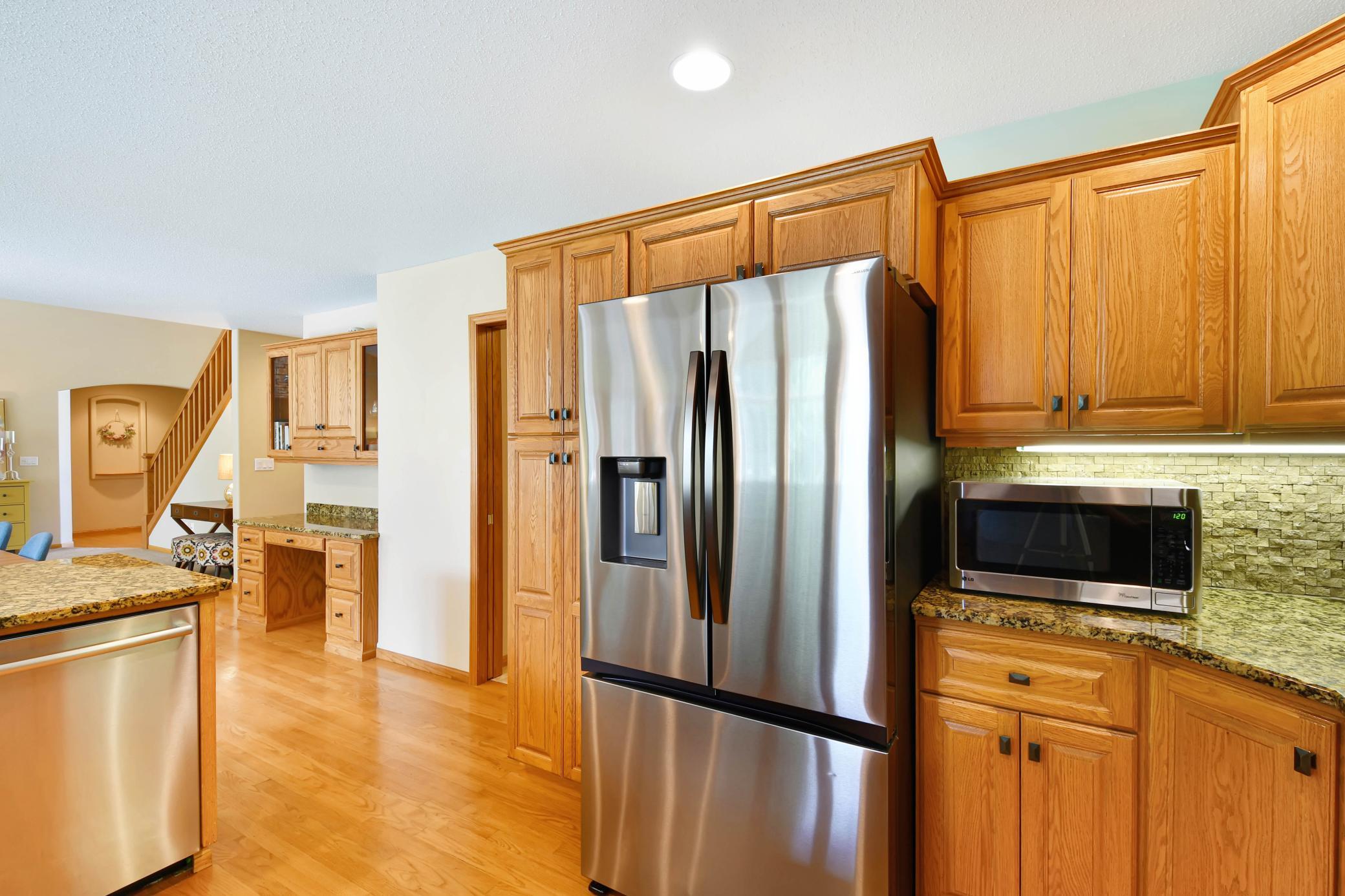 main property photo 22