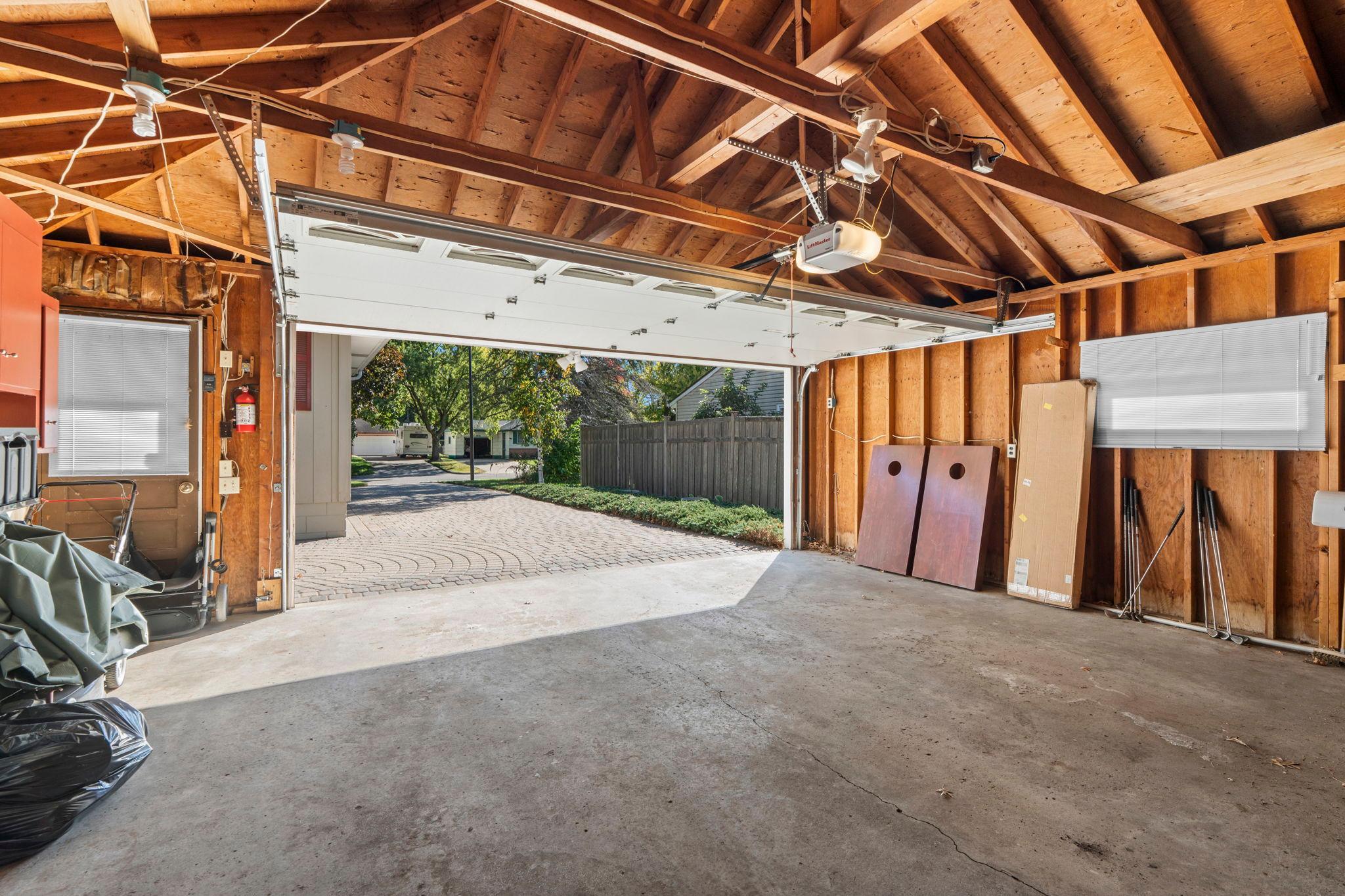 main property photo 58