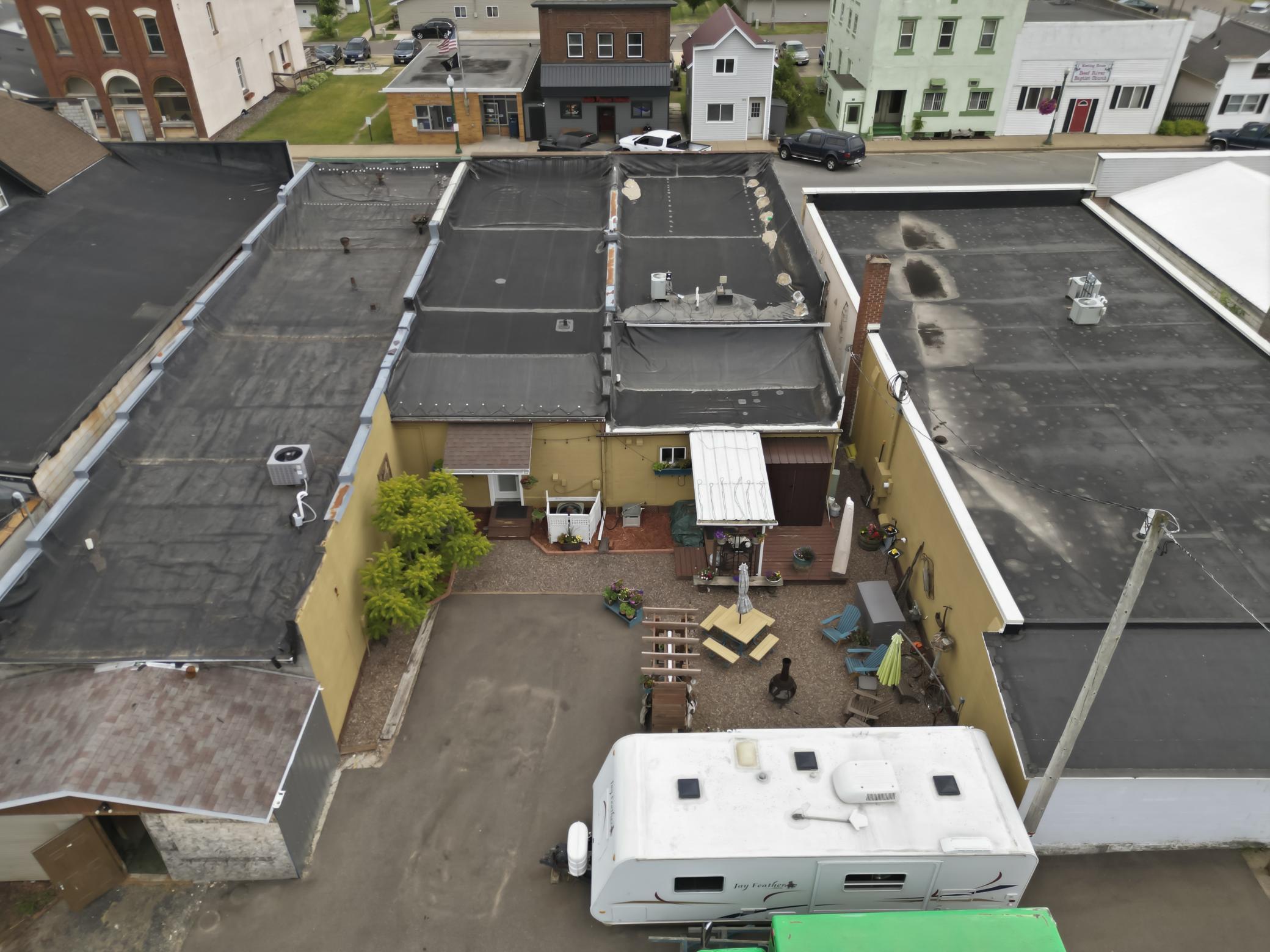 main property photo 47