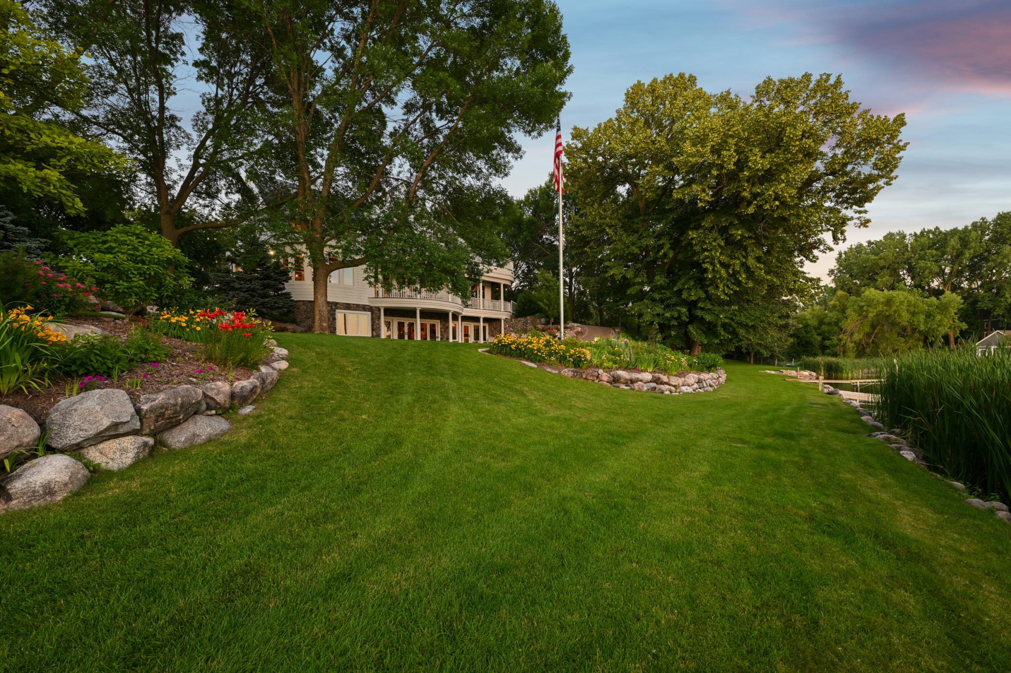main property photo 18