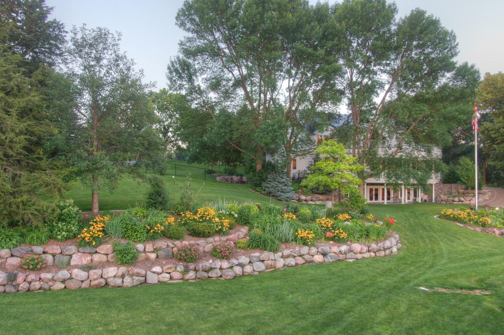 main property photo 81