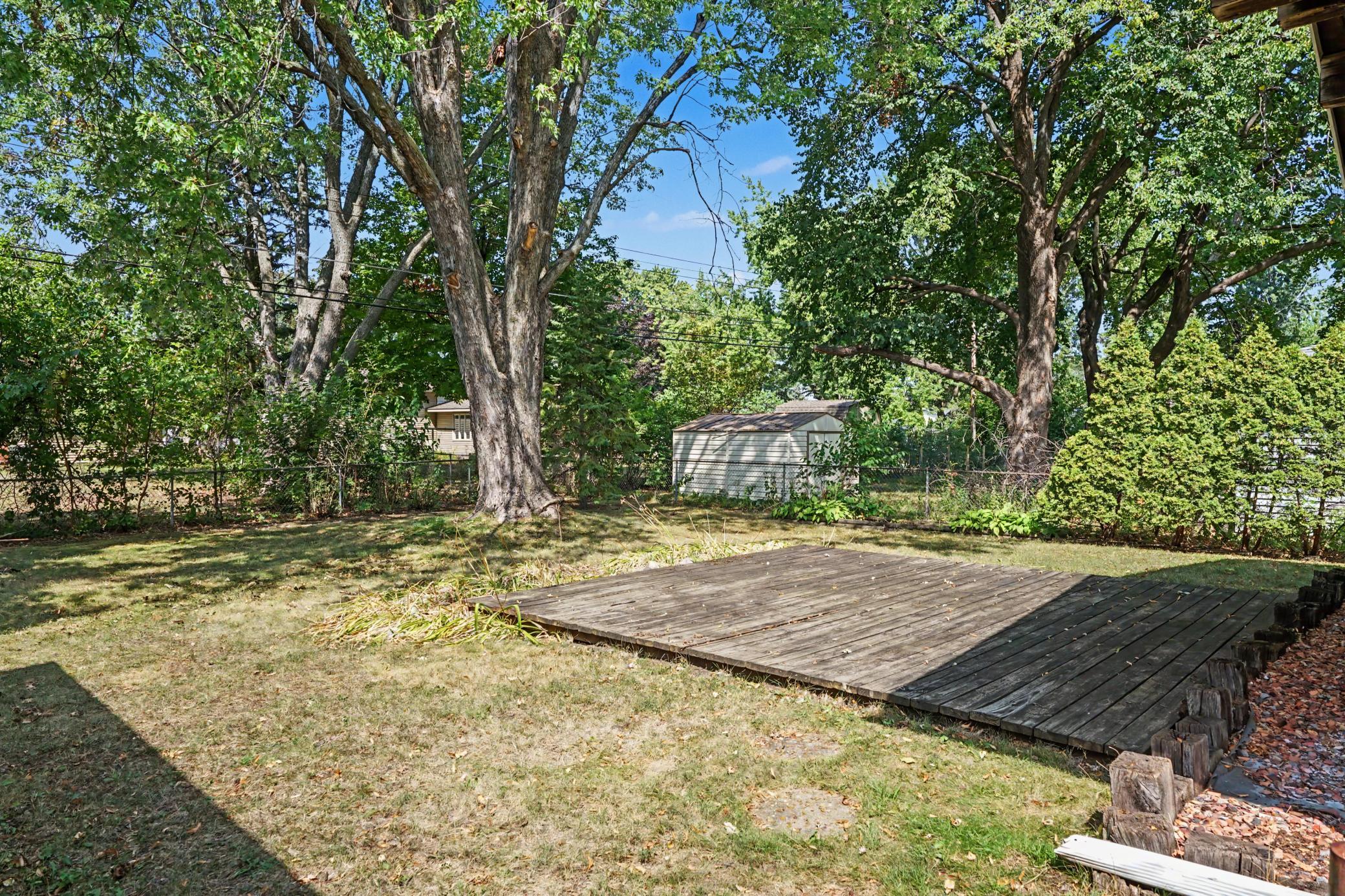 main property photo 22
