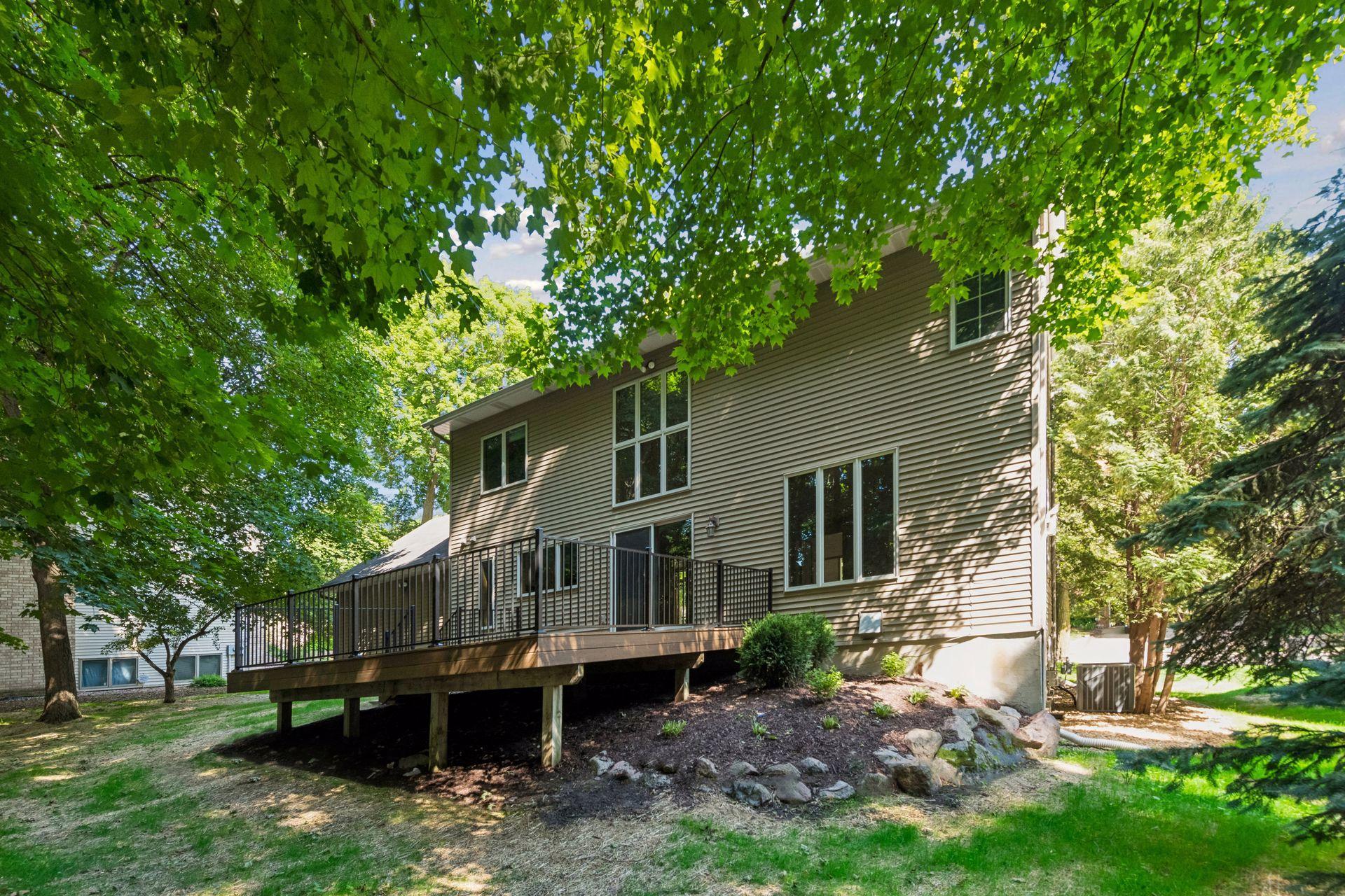 main property photo 22
