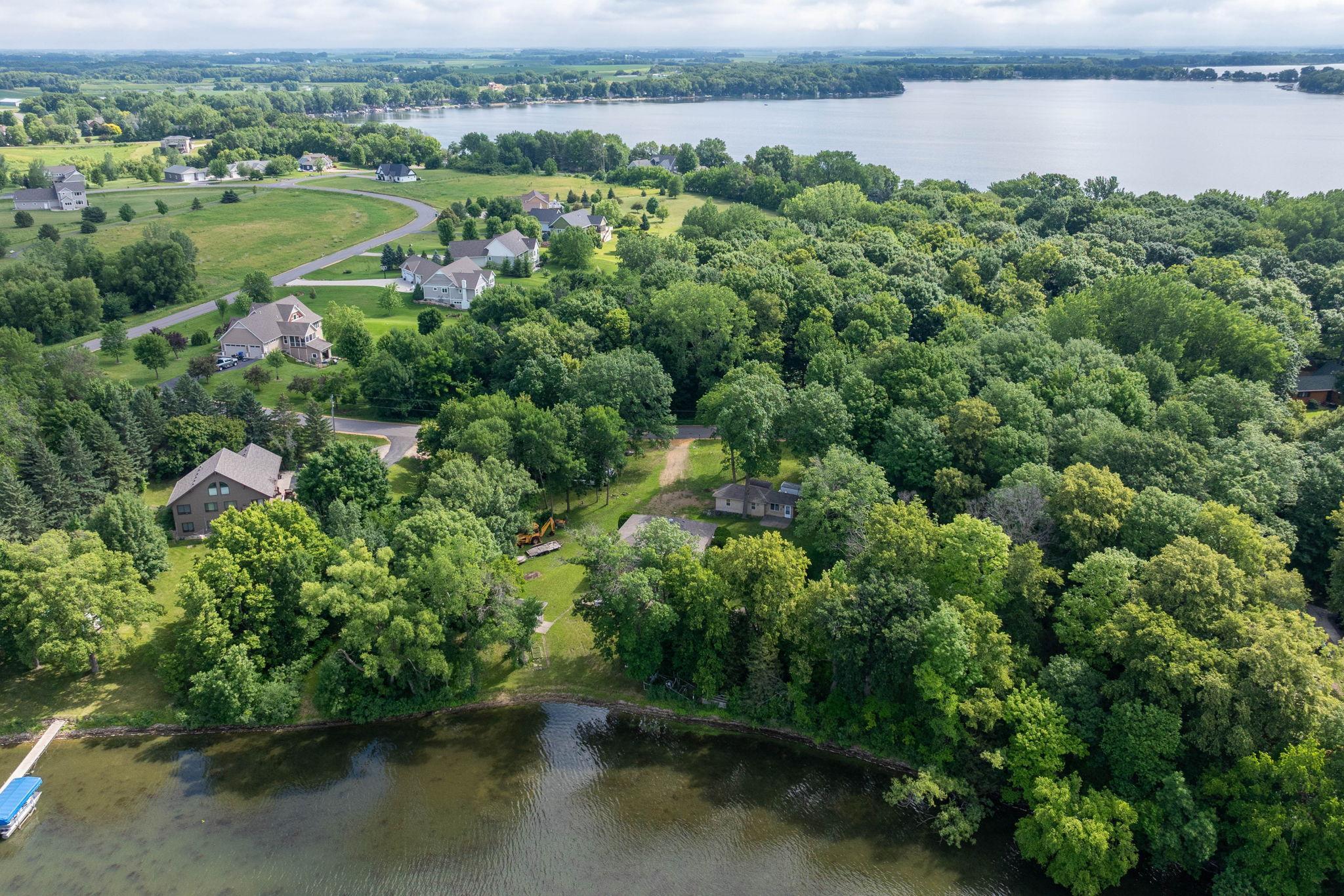 main property photo 41