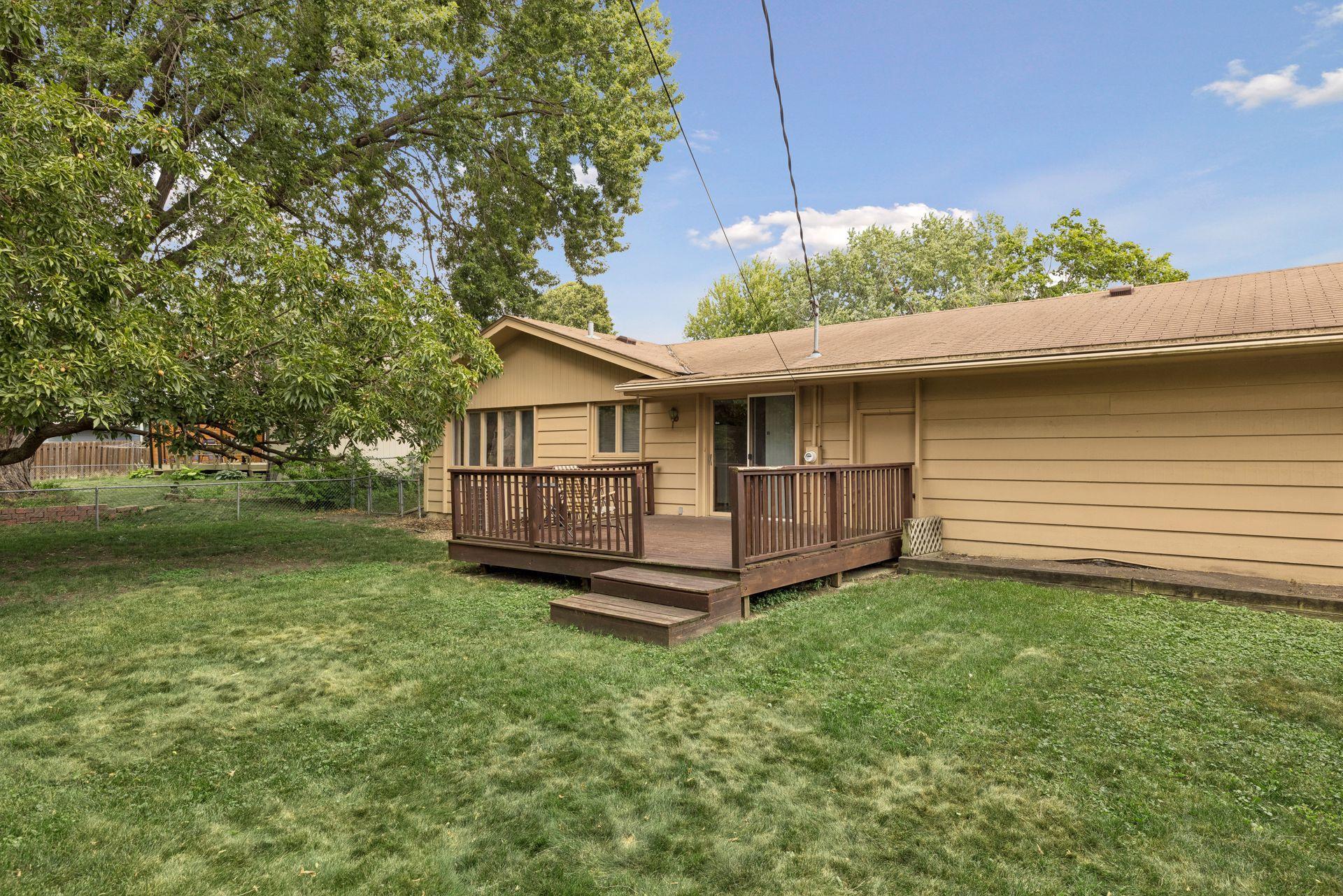 main property photo 23