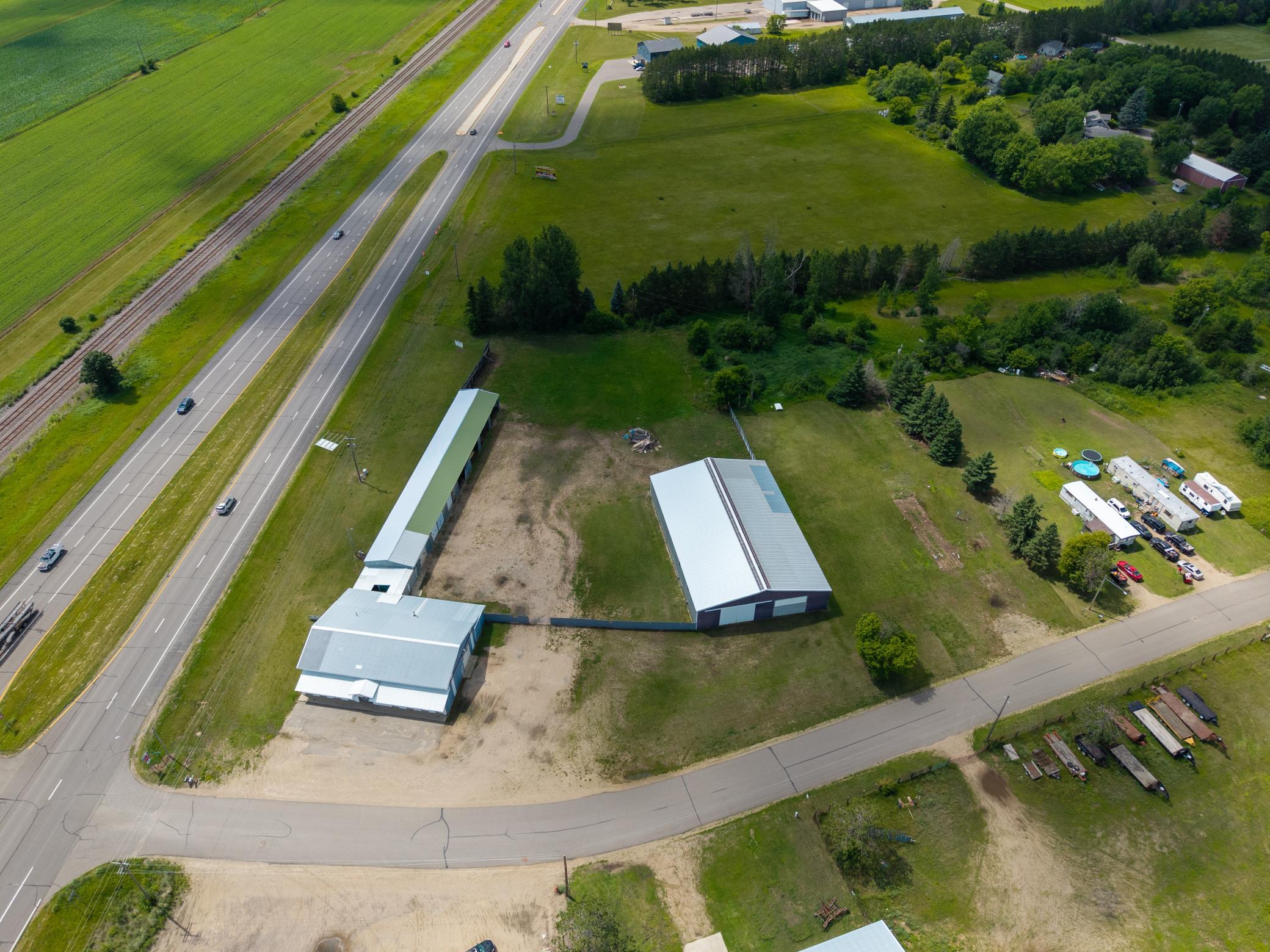 main property photo 6