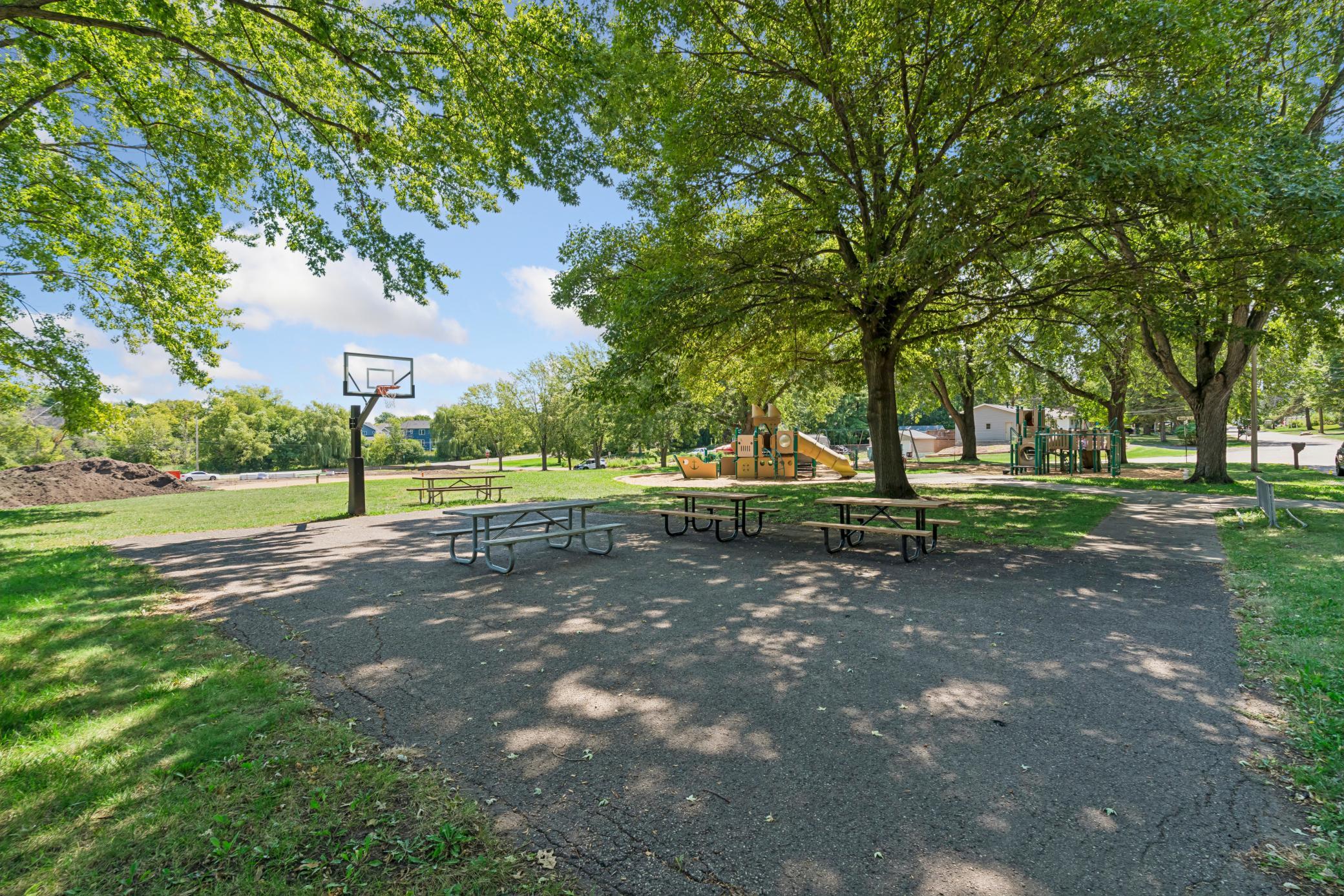 main property photo 40