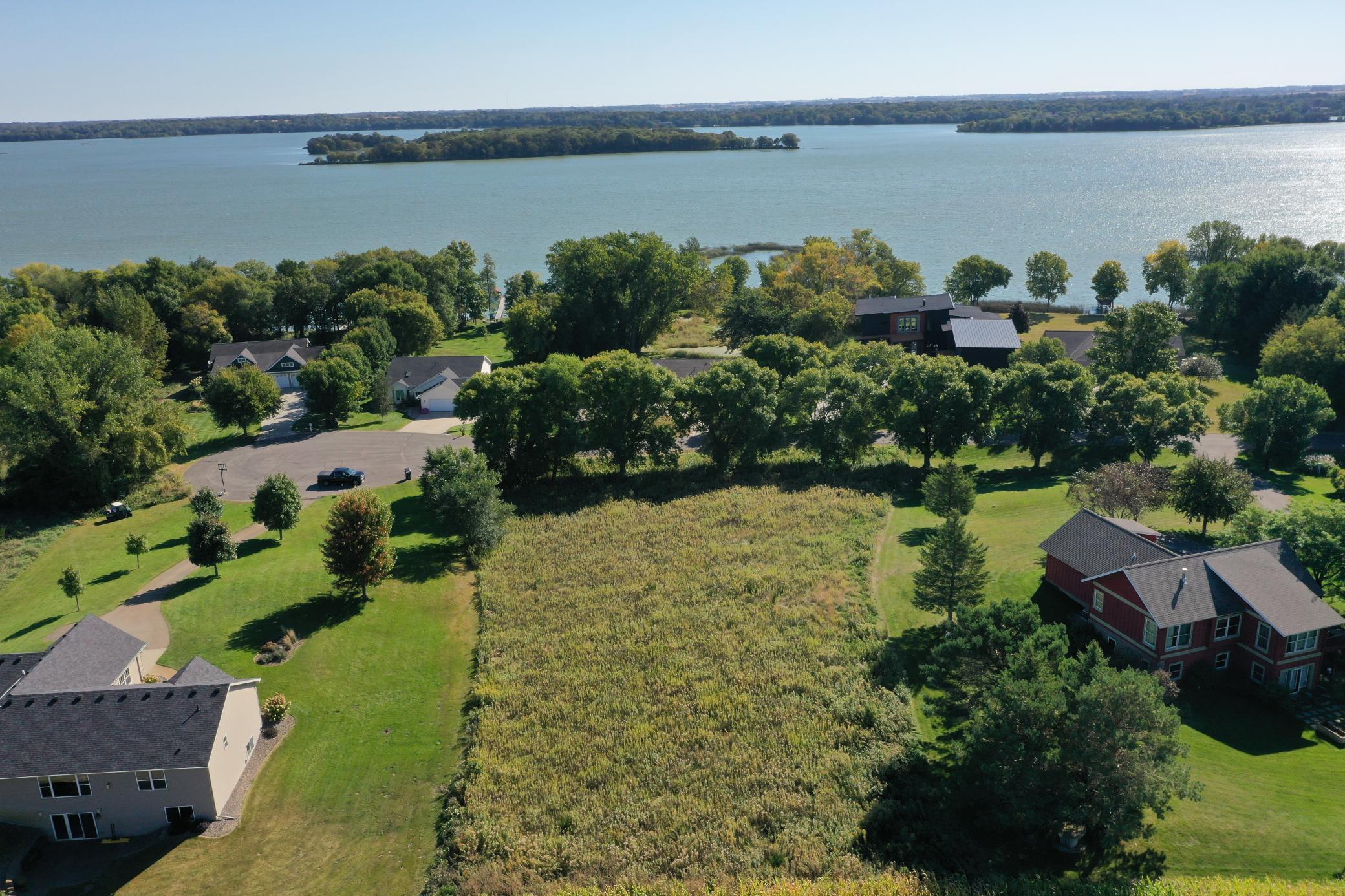 main property photo 6