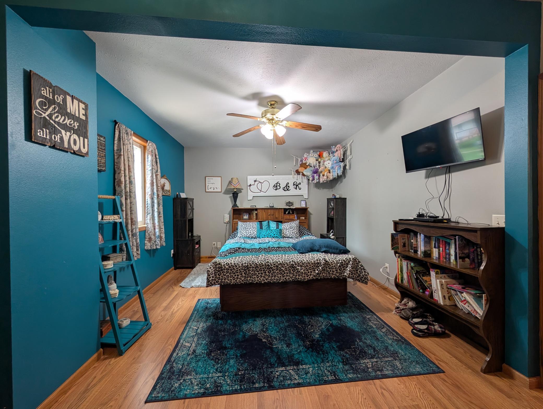 main property photo 15