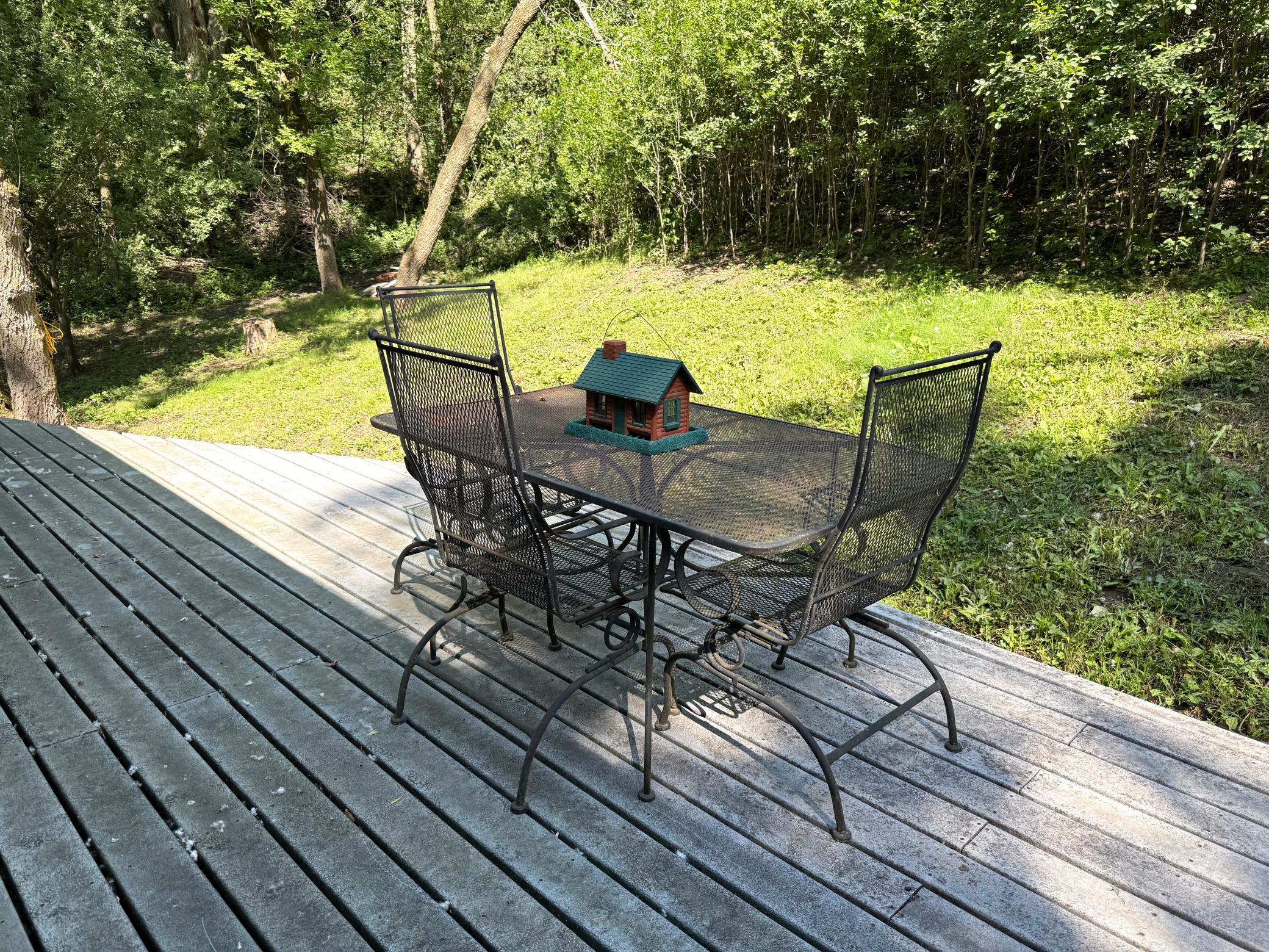 main property photo 29