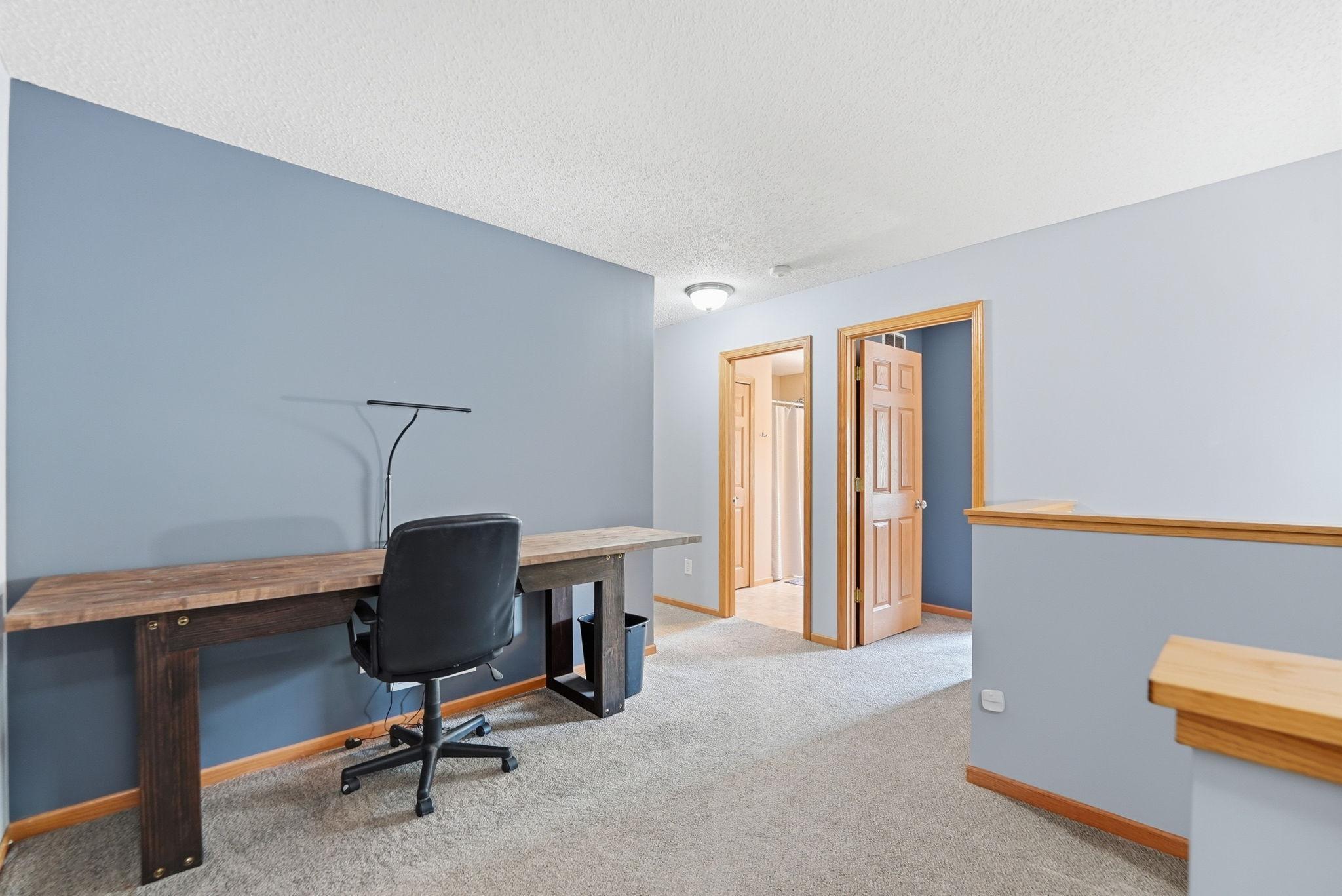 main property photo 18