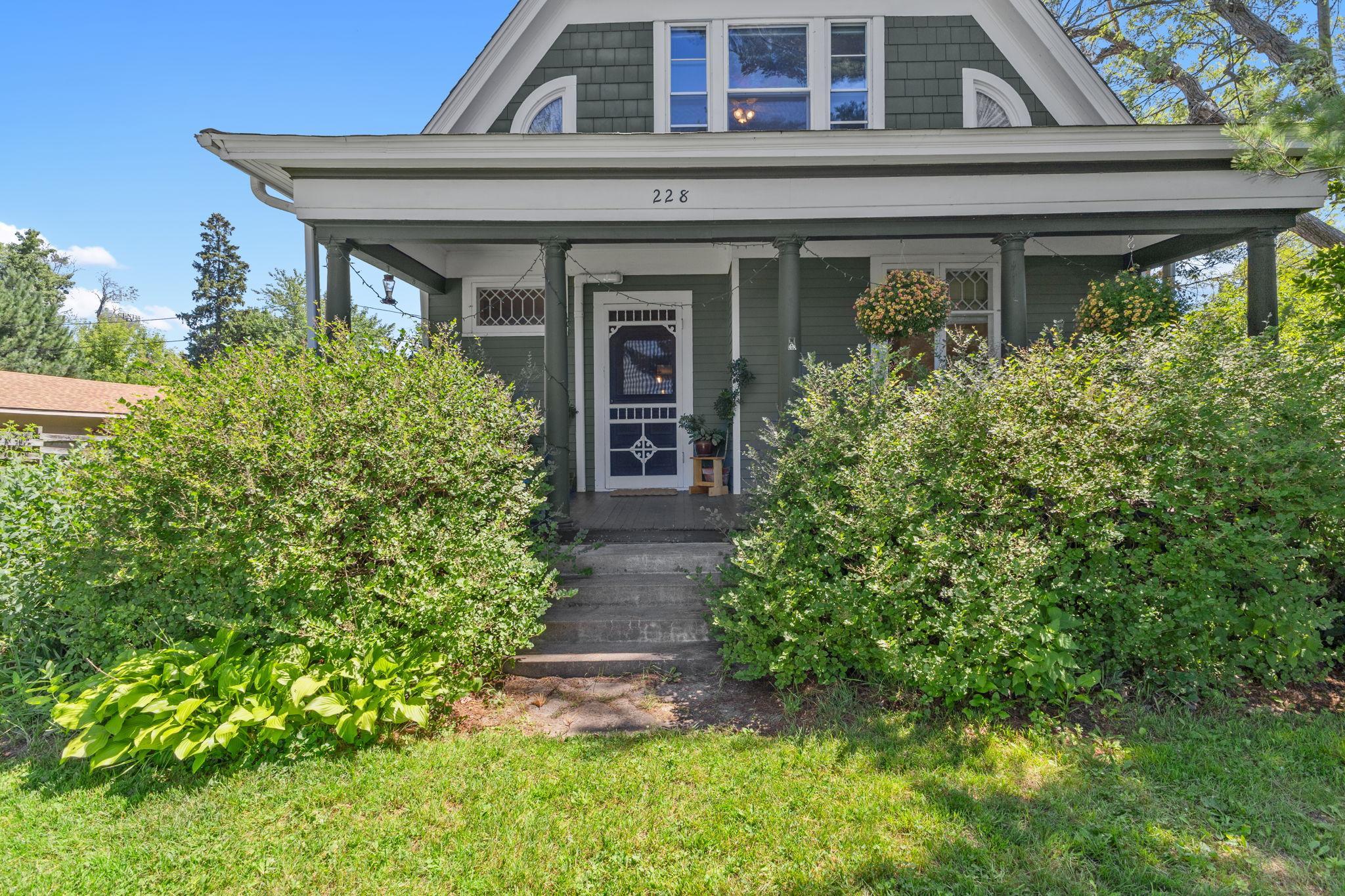 main property photo 3