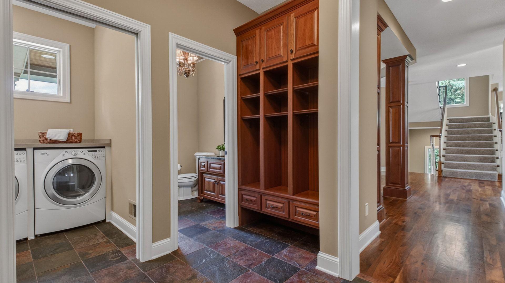 main property photo 14