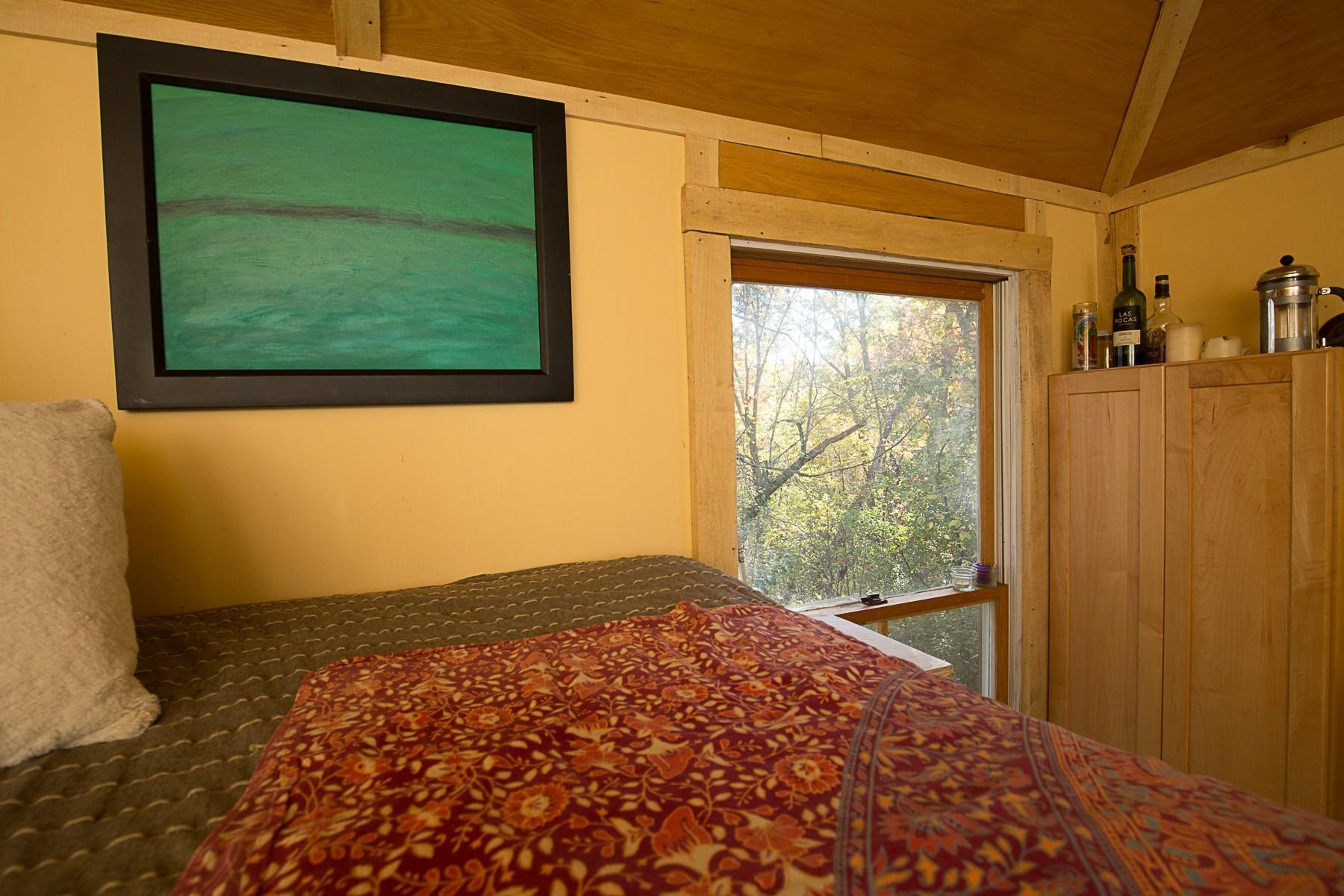 main property photo 50