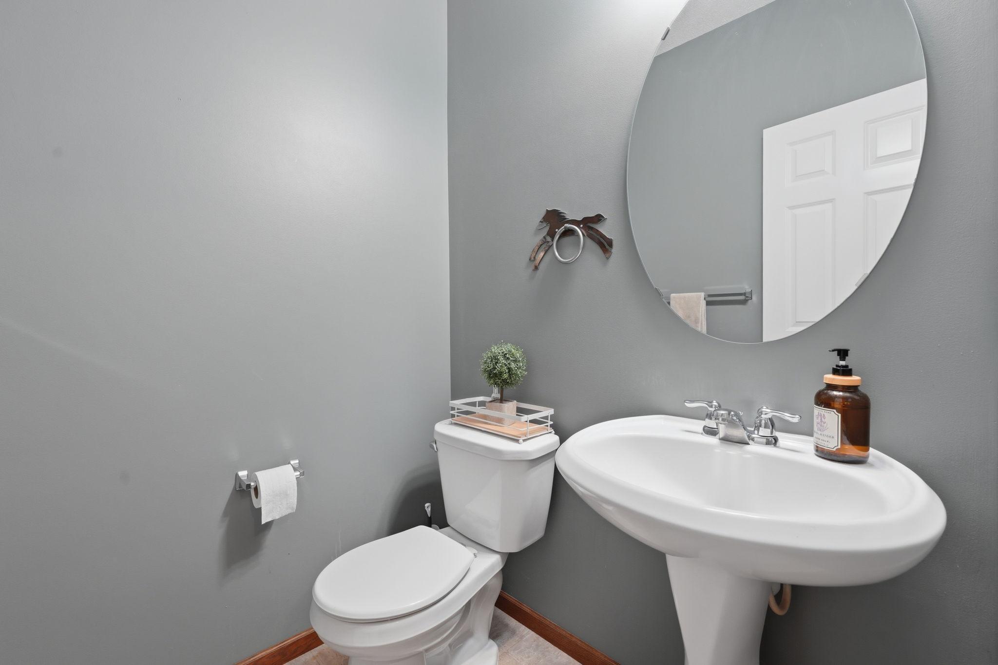 main property photo 6