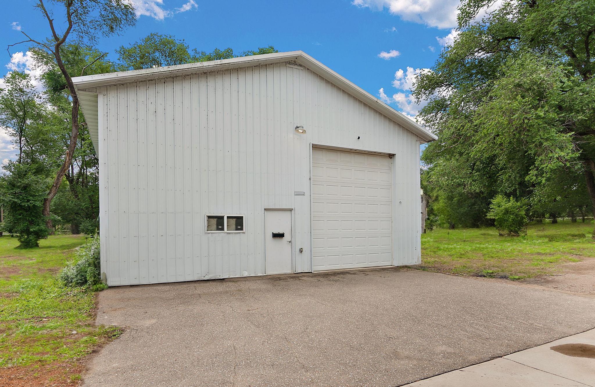 main property photo 42