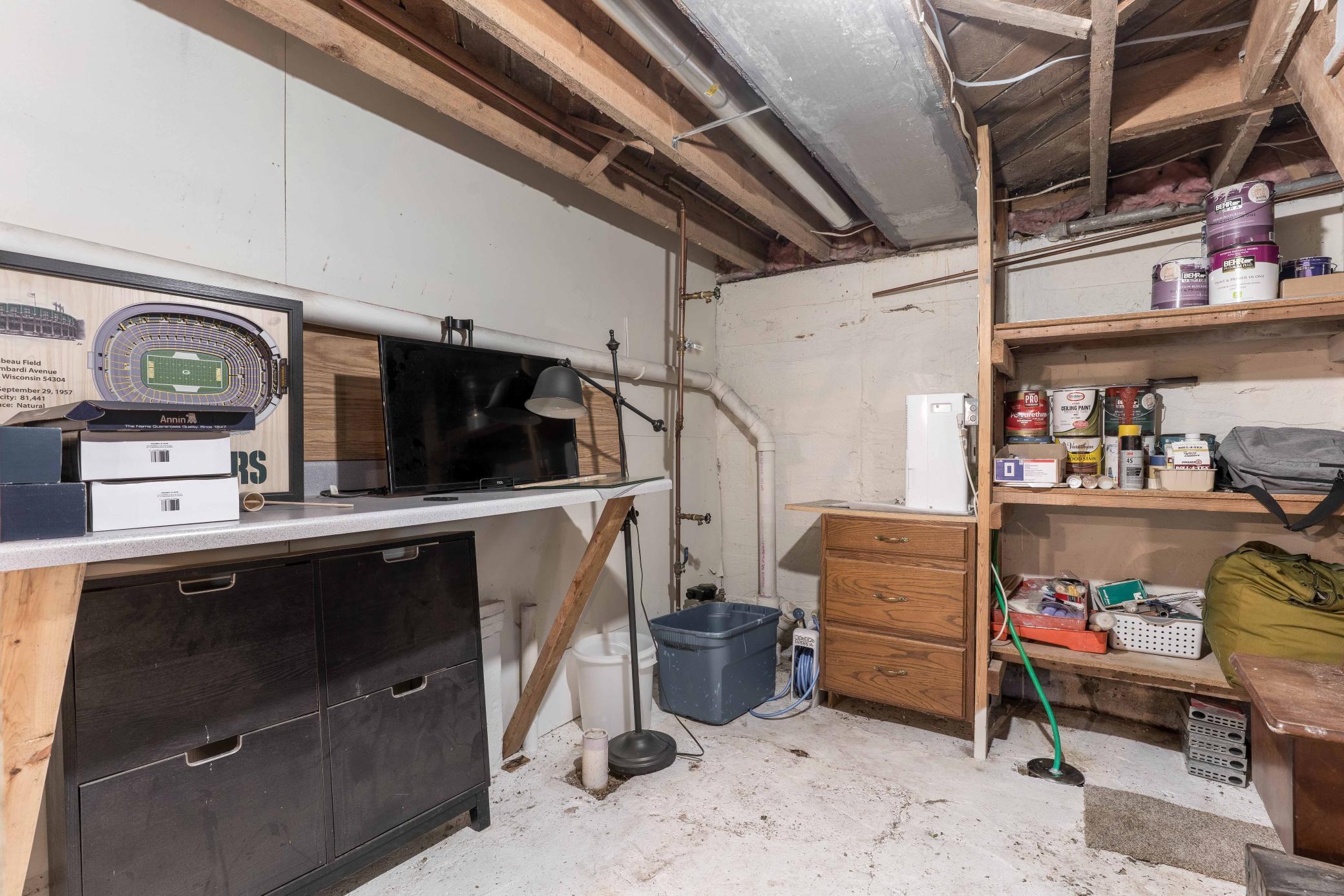 main property photo 59